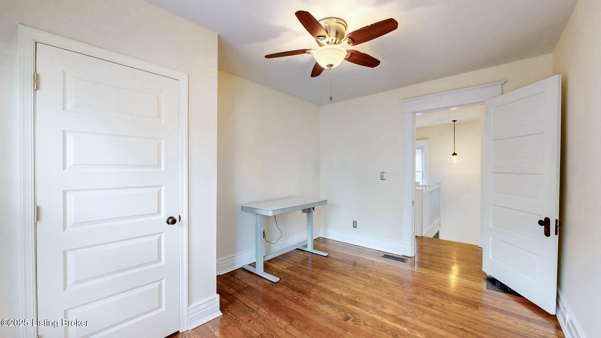 5 Maple Ct