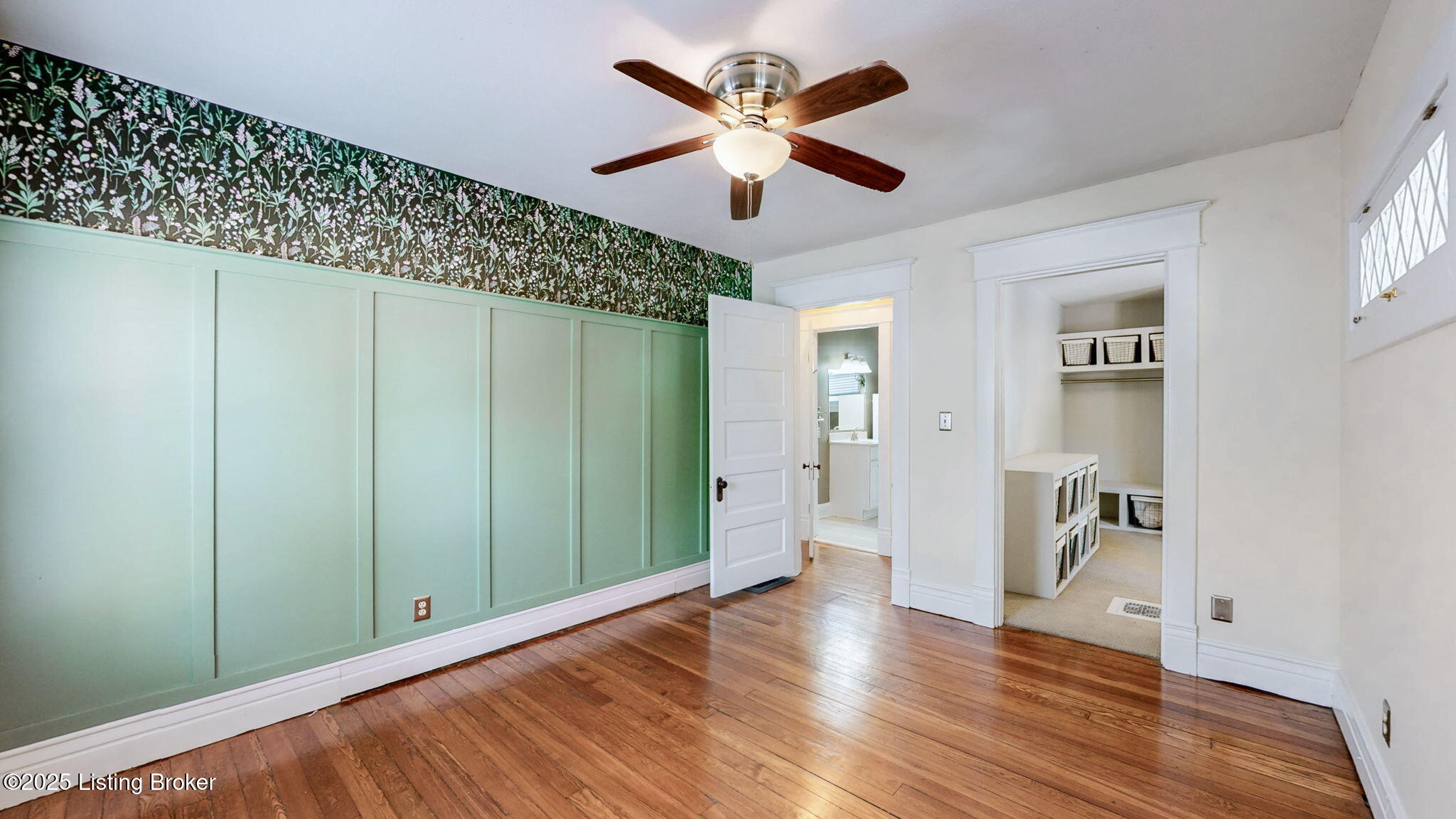 5 Maple Ct