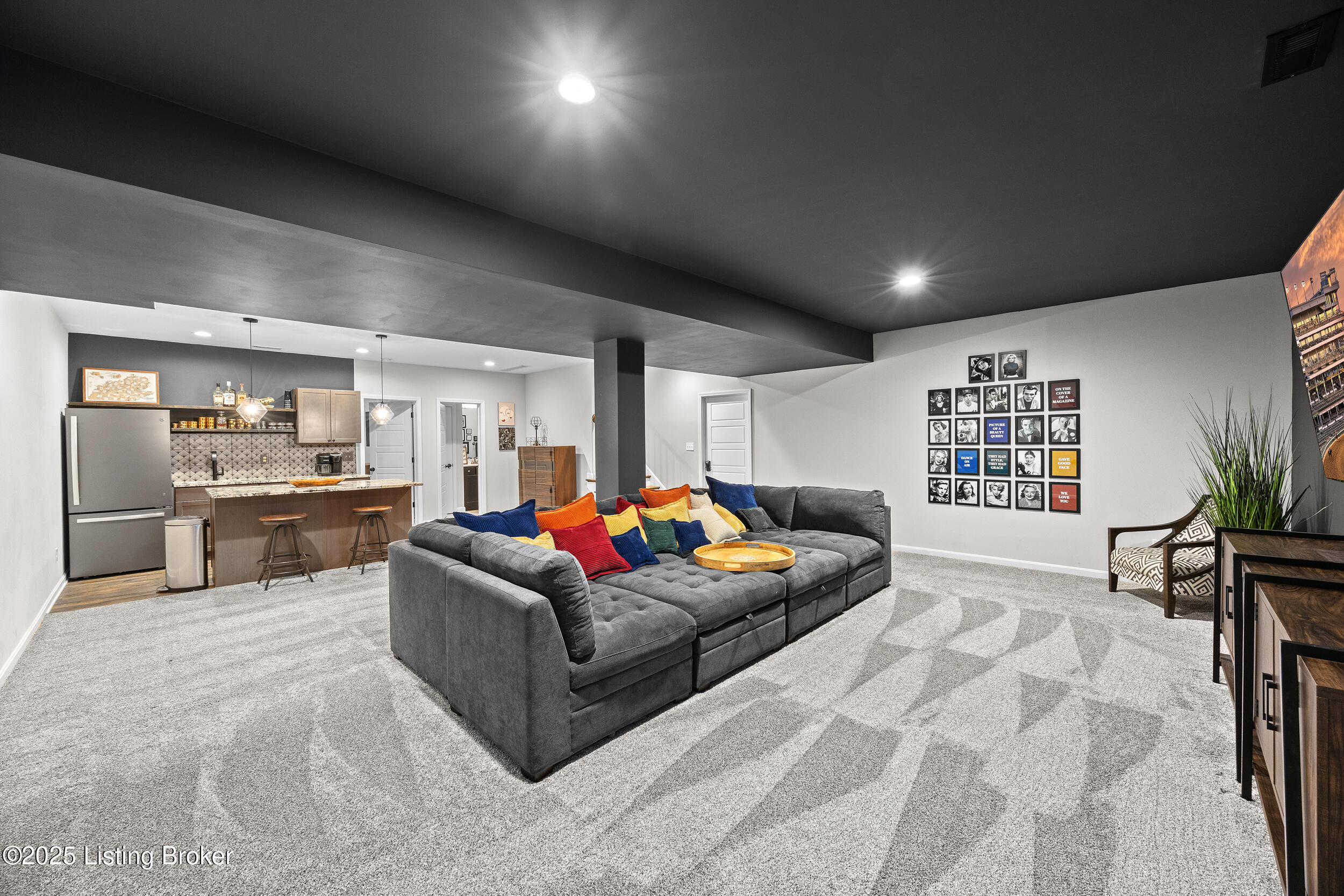 17121 Shakes Creek Dr