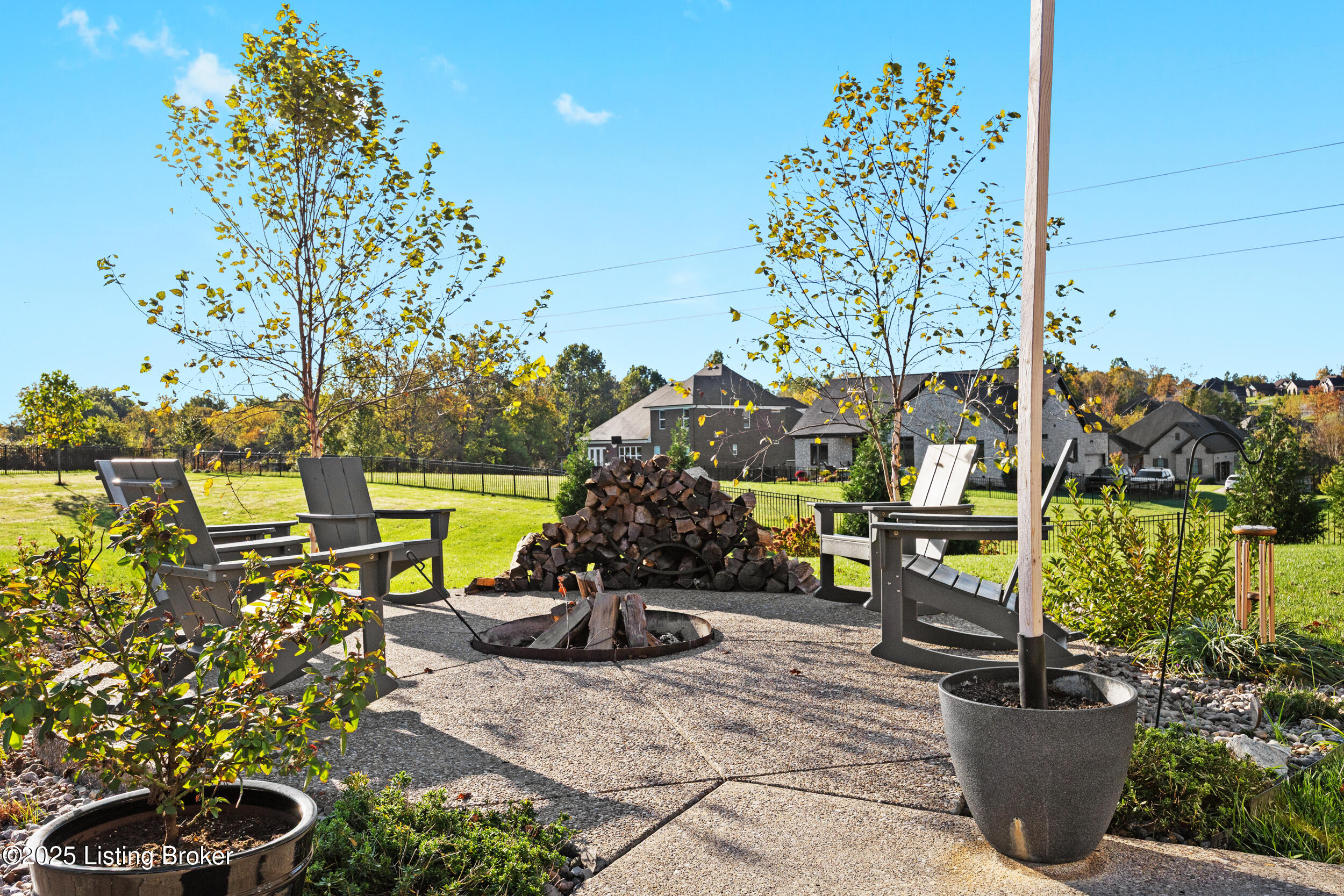 17121 Shakes Creek Dr