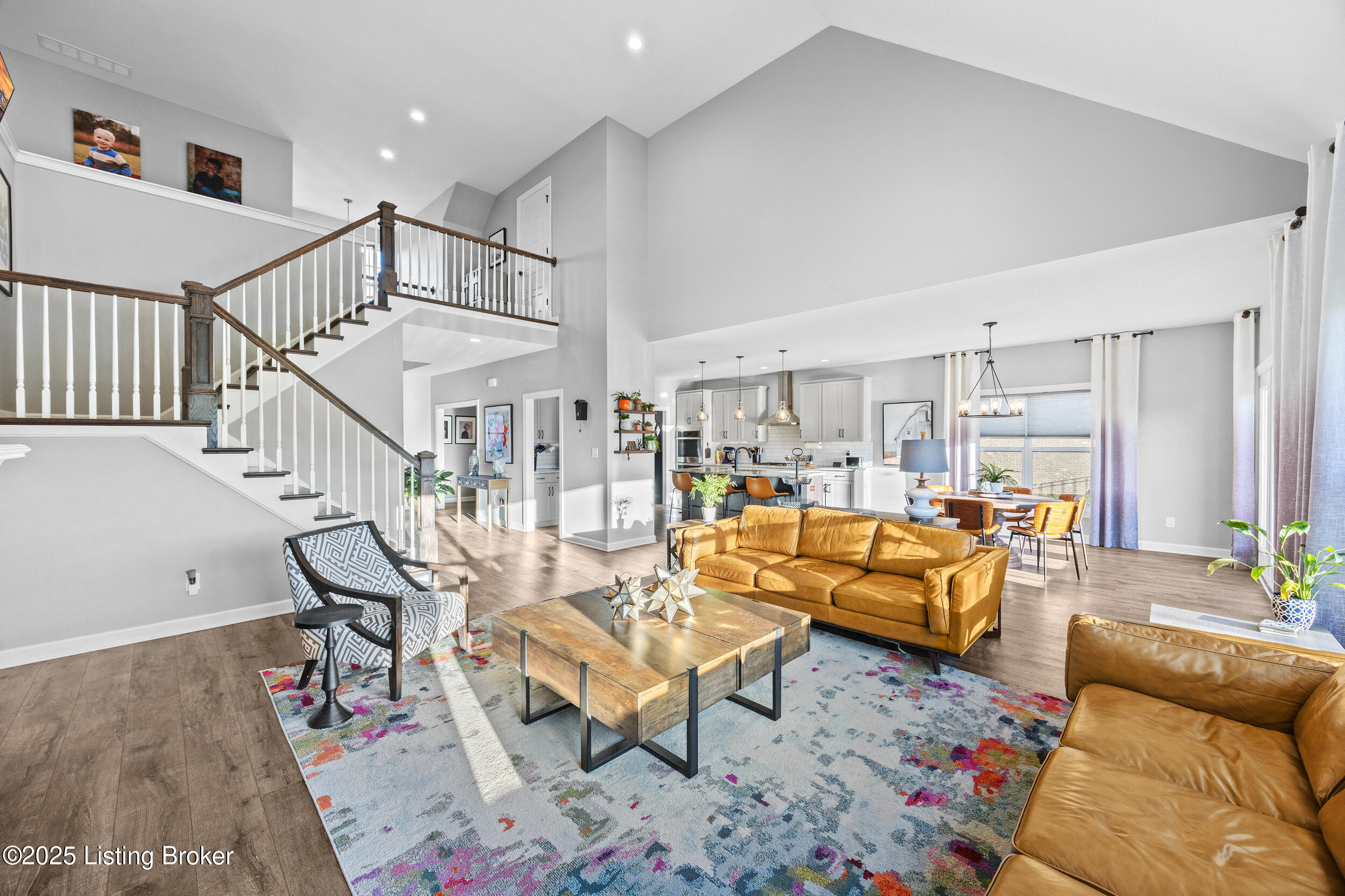 17121 Shakes Creek Dr