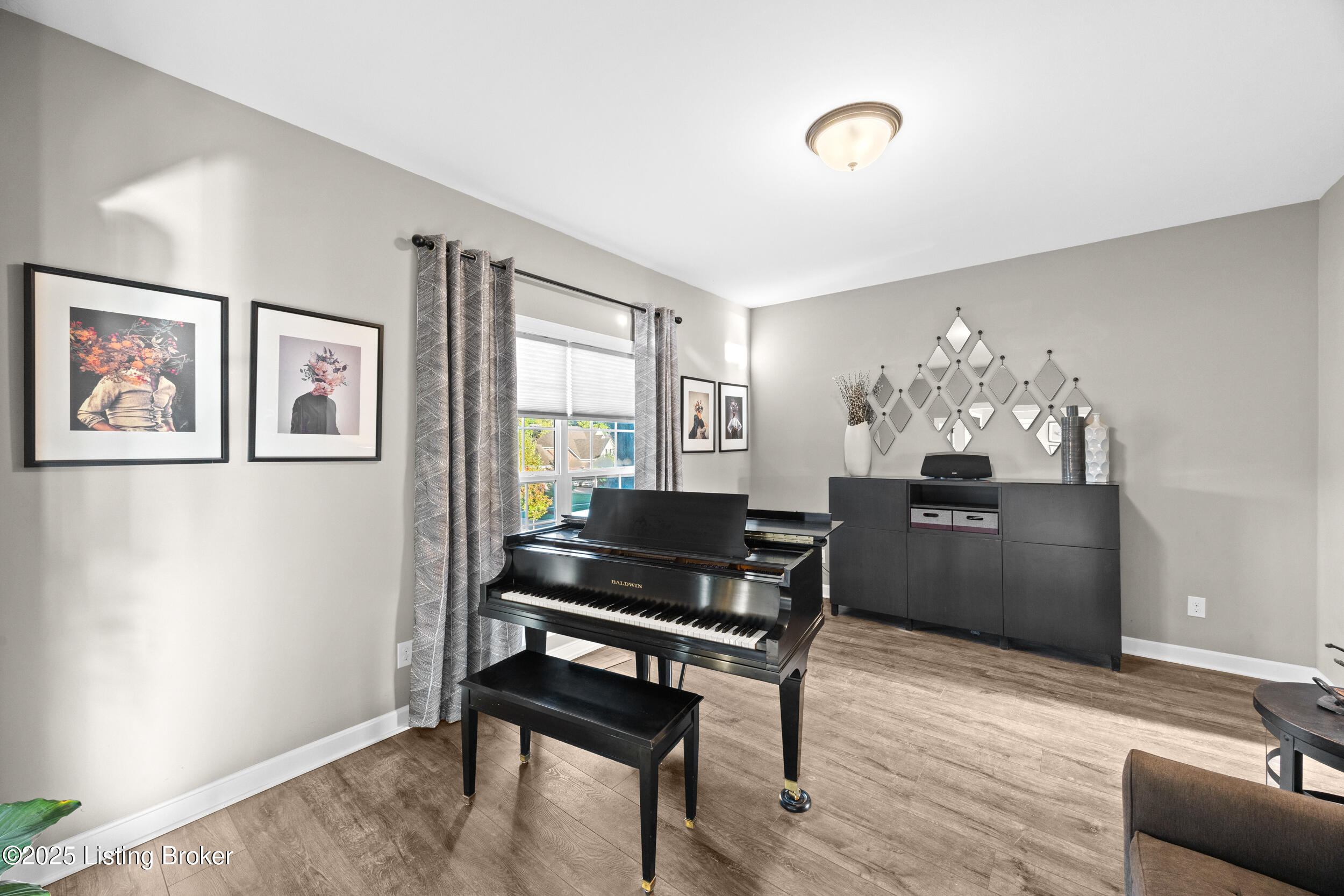 17121 Shakes Creek Dr