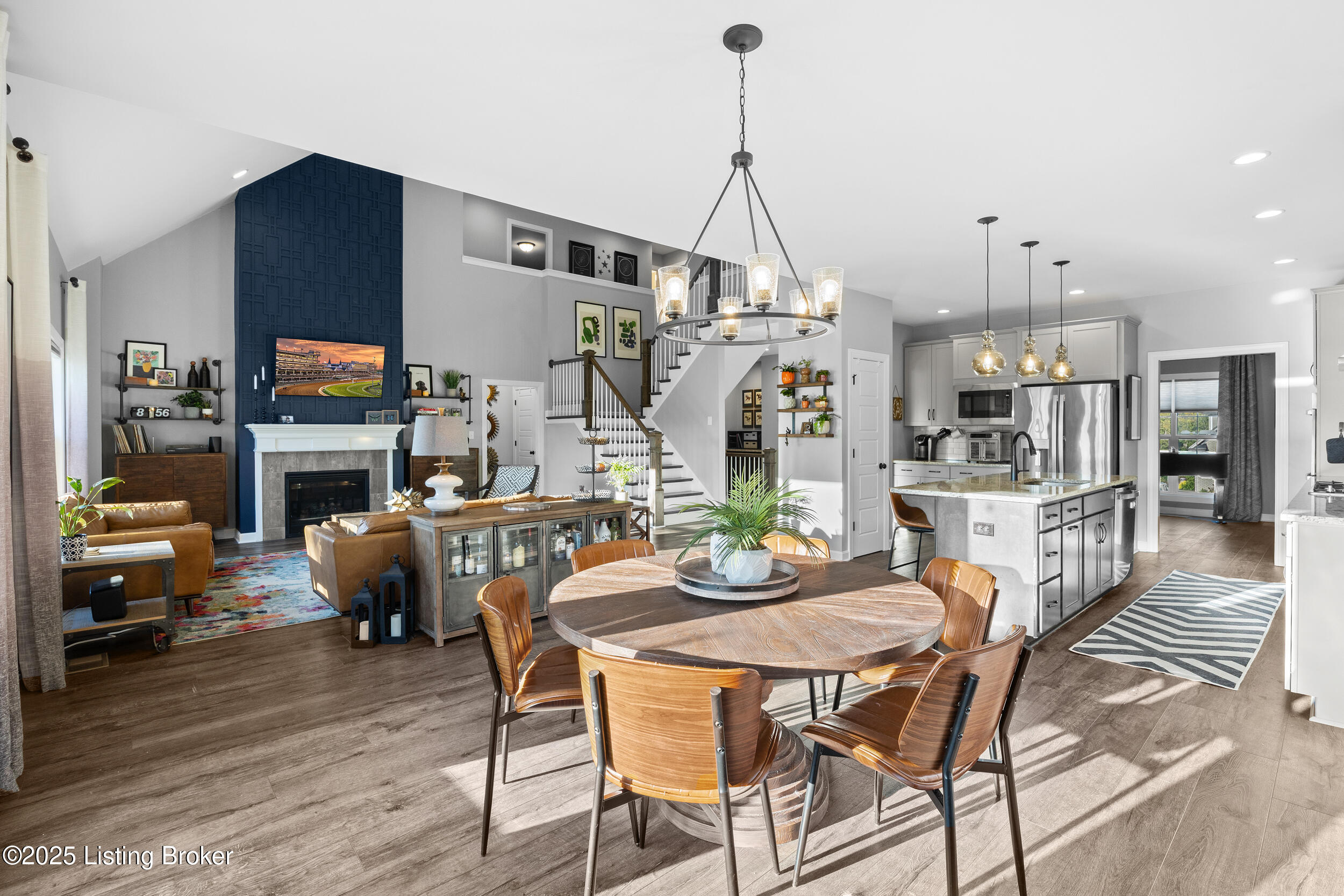 17121 Shakes Creek Dr