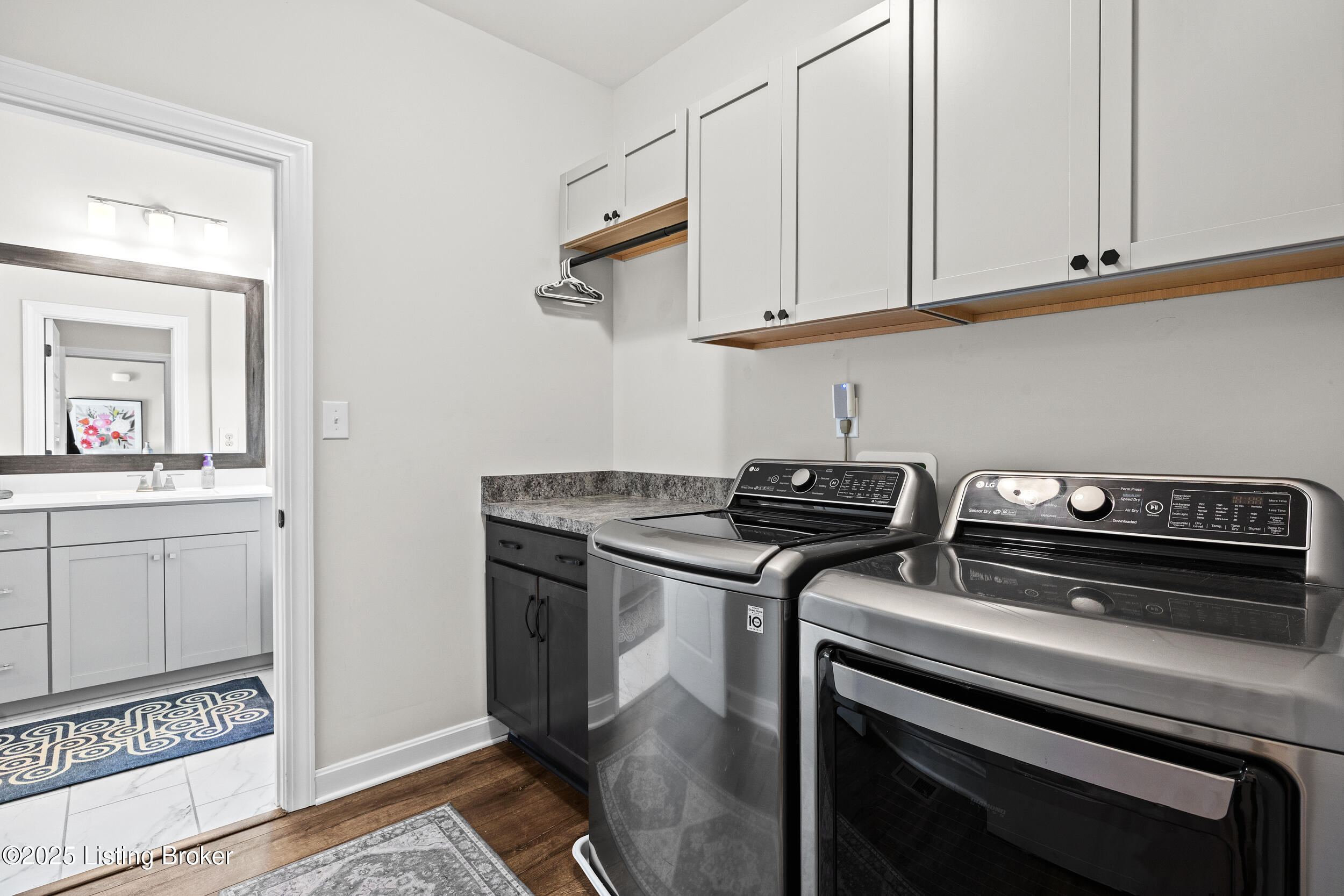 17121 Shakes Creek Dr