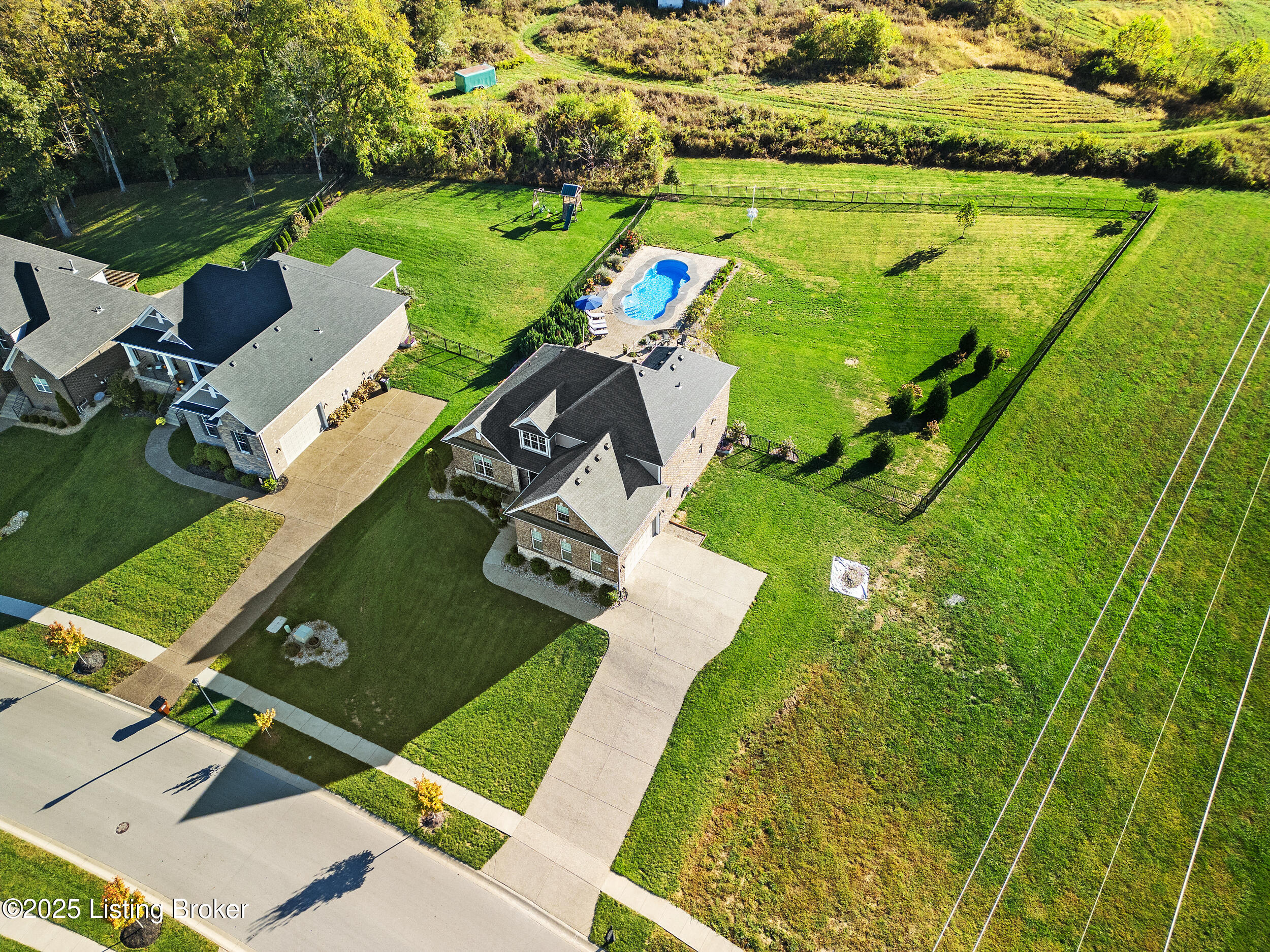 17121 Shakes Creek Dr