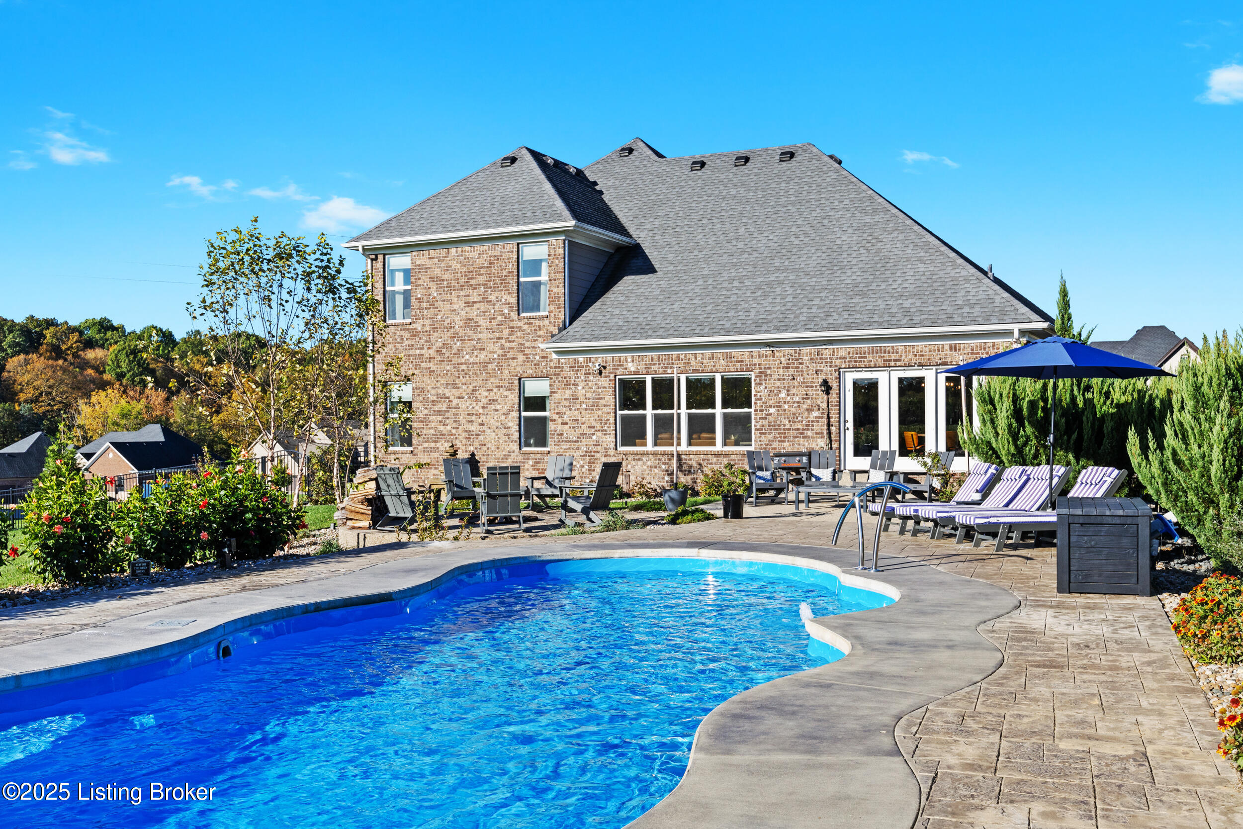 17121 Shakes Creek Dr