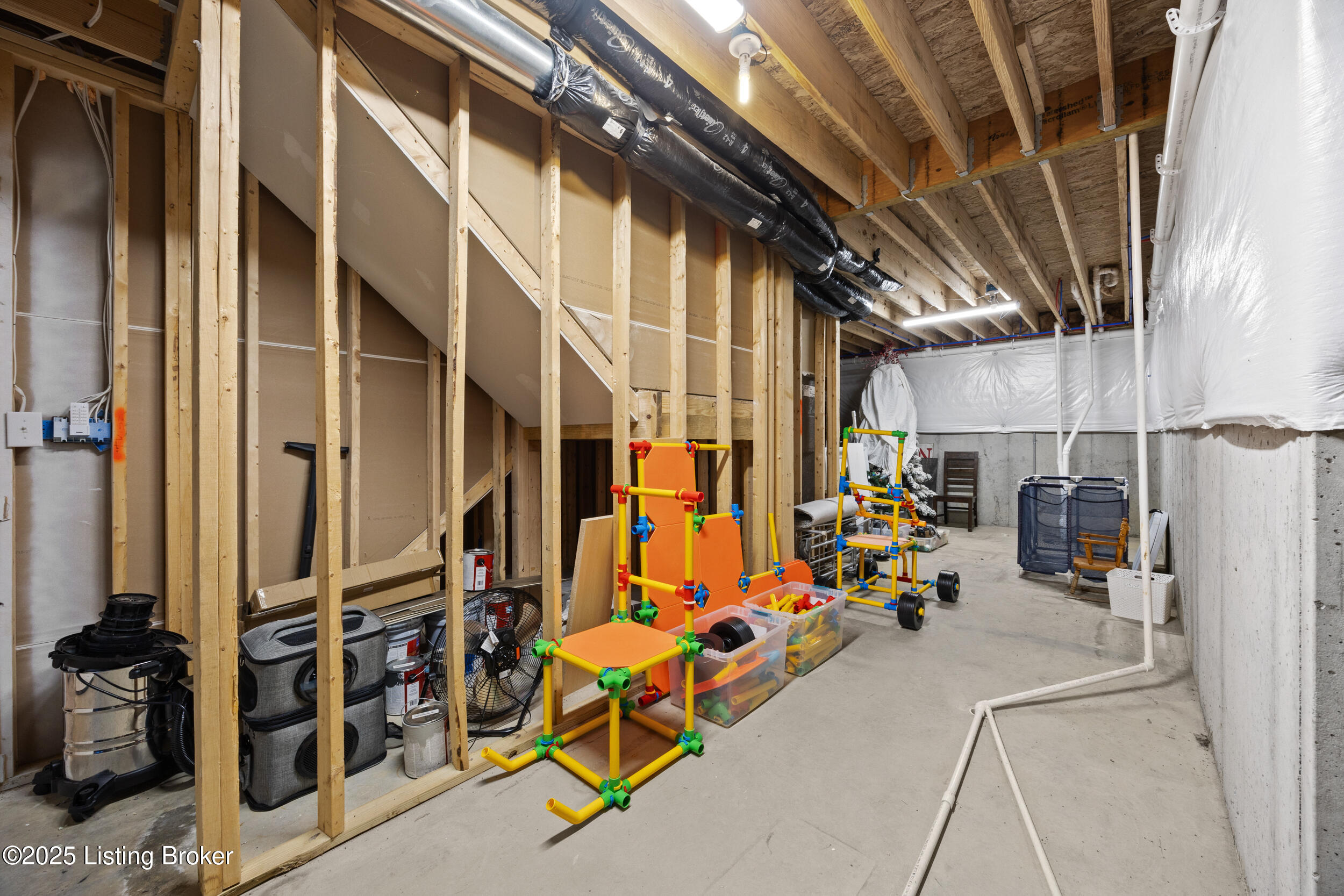 17121 Shakes Creek Dr