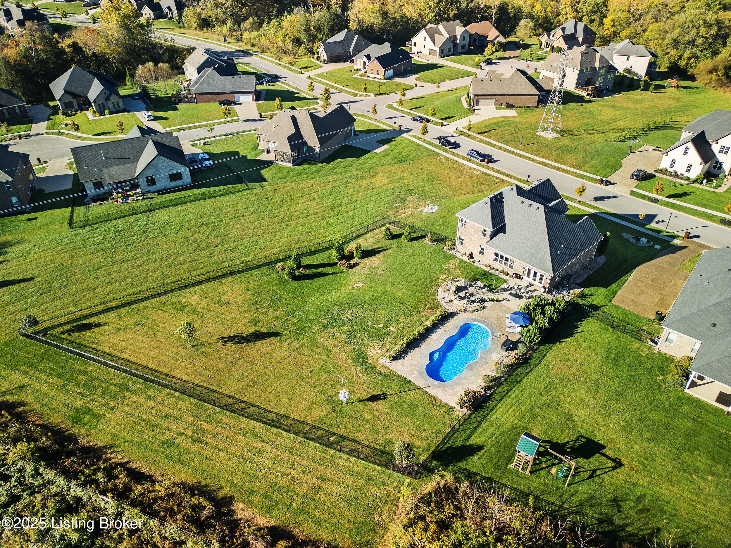 17121 Shakes Creek Dr