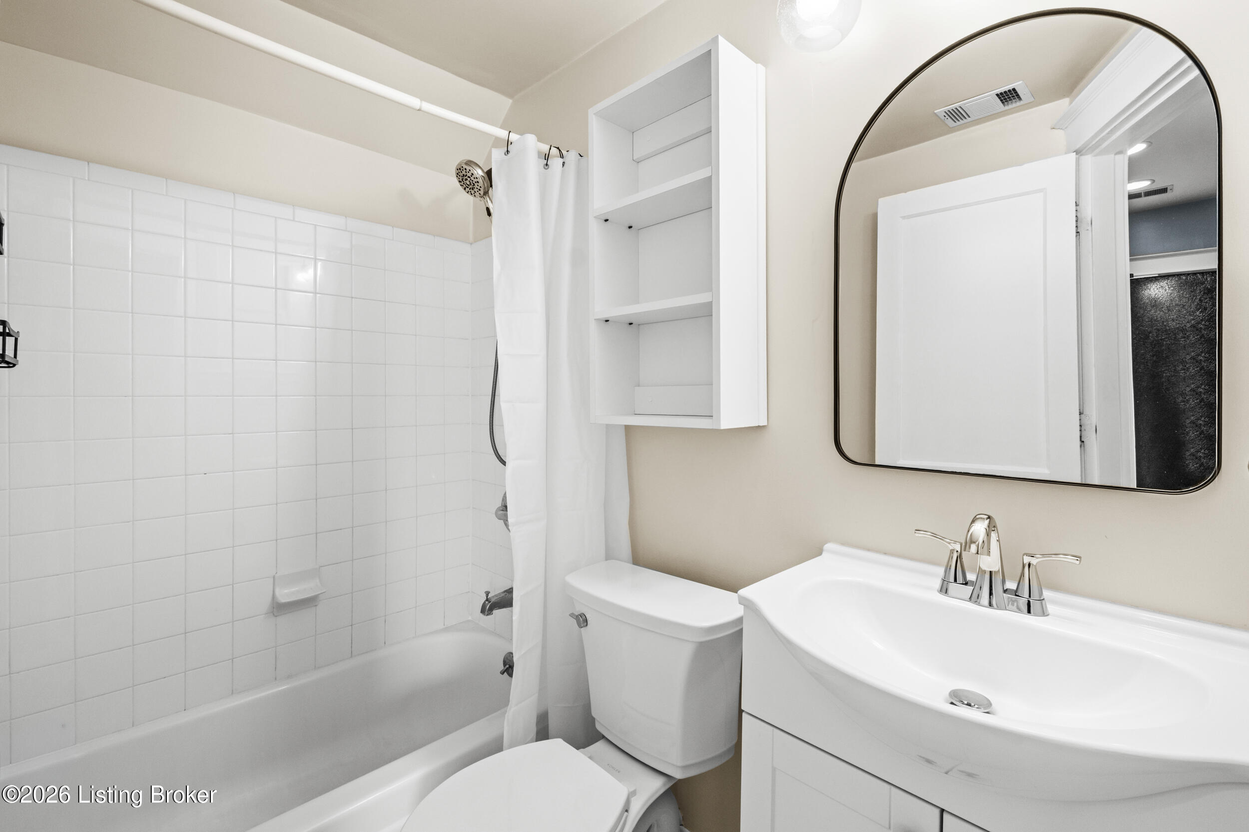 2008 Murray Ave APT 3