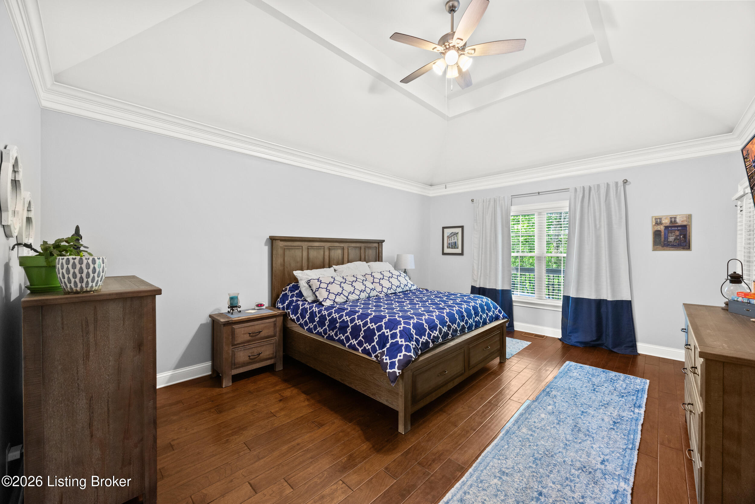 19105 Brattle Ln