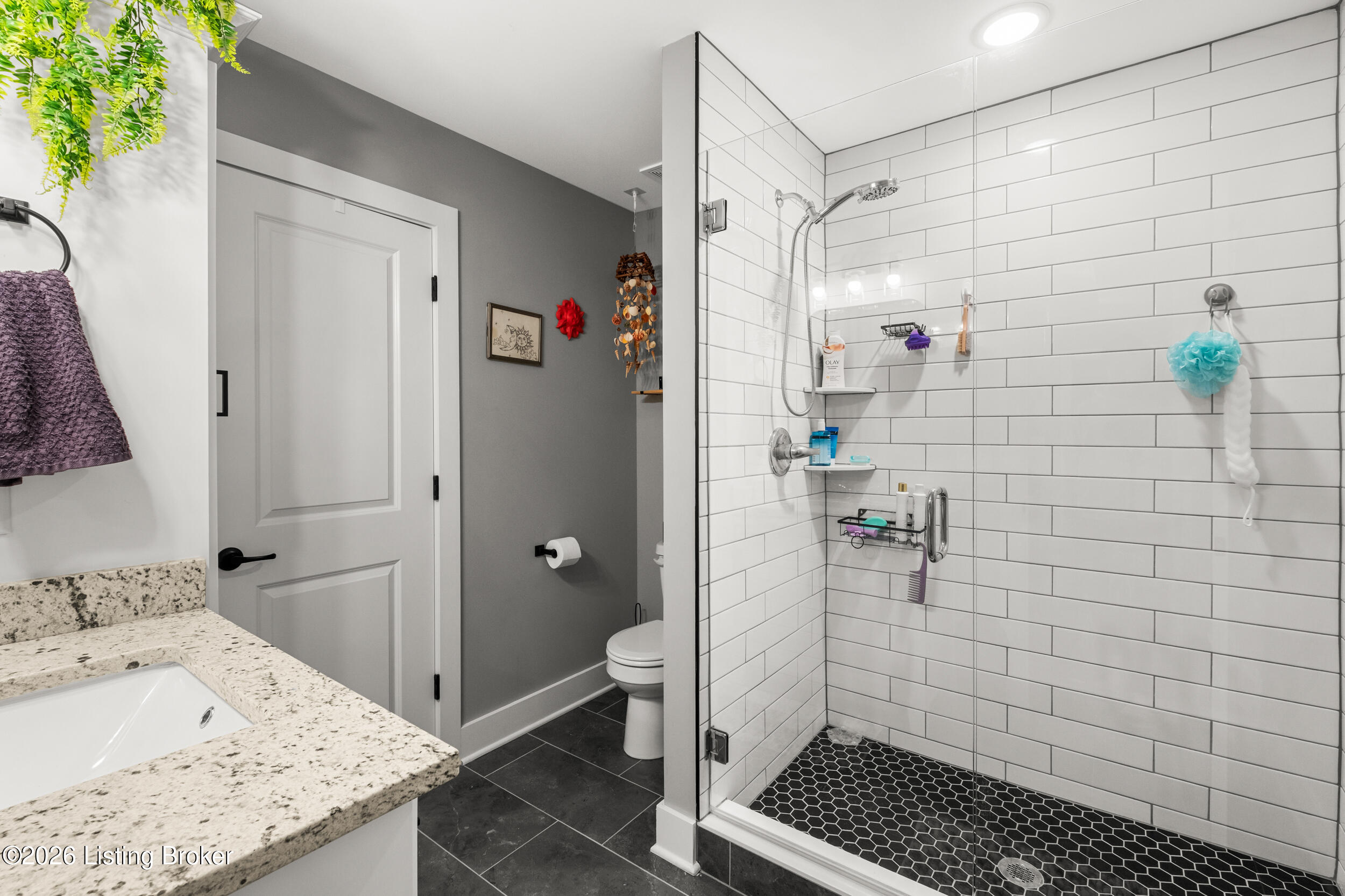 1006 Ray Wimsett Blvd UNIT B