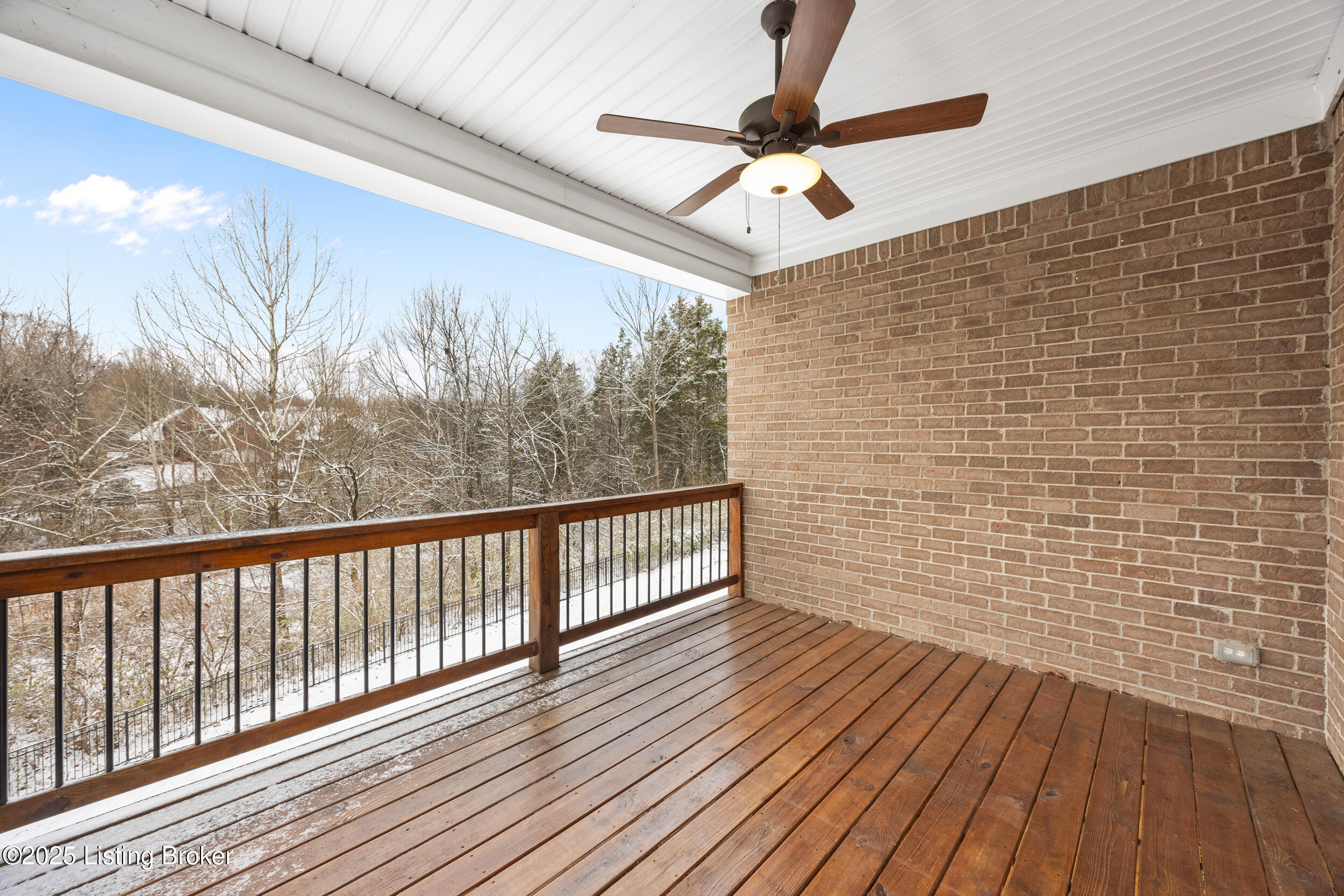 1508 Lincoln Hill Way