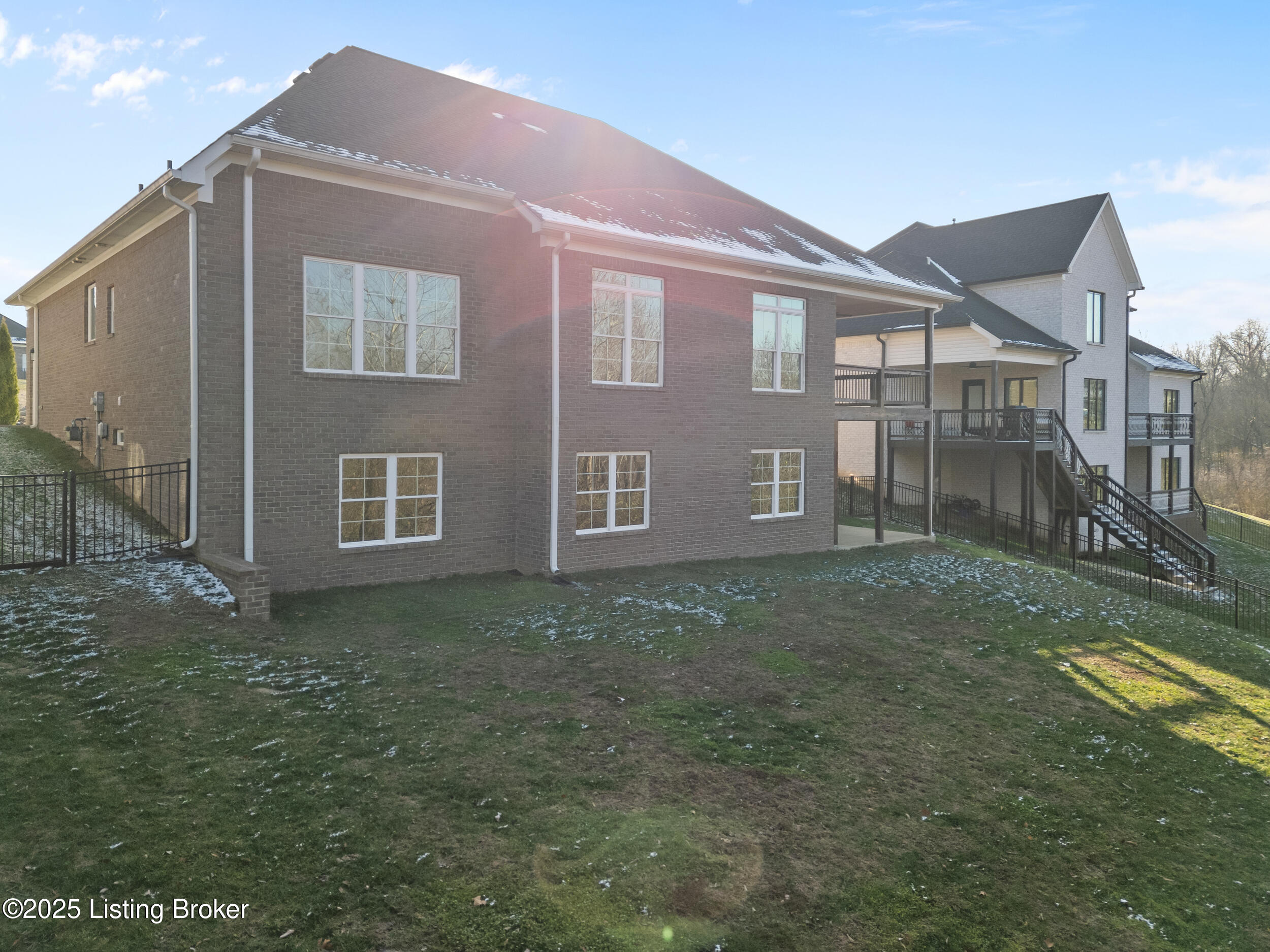 1508 Lincoln Hill Way