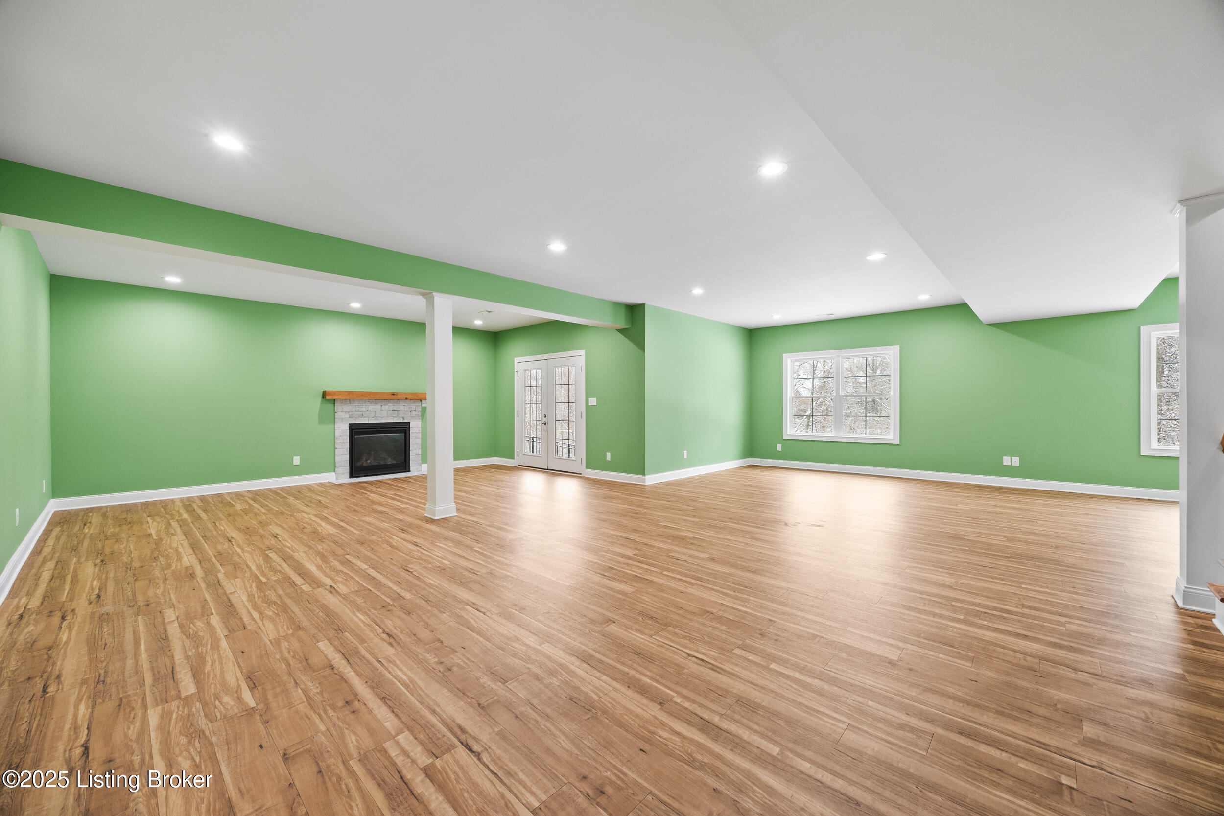 1508 Lincoln Hill Way