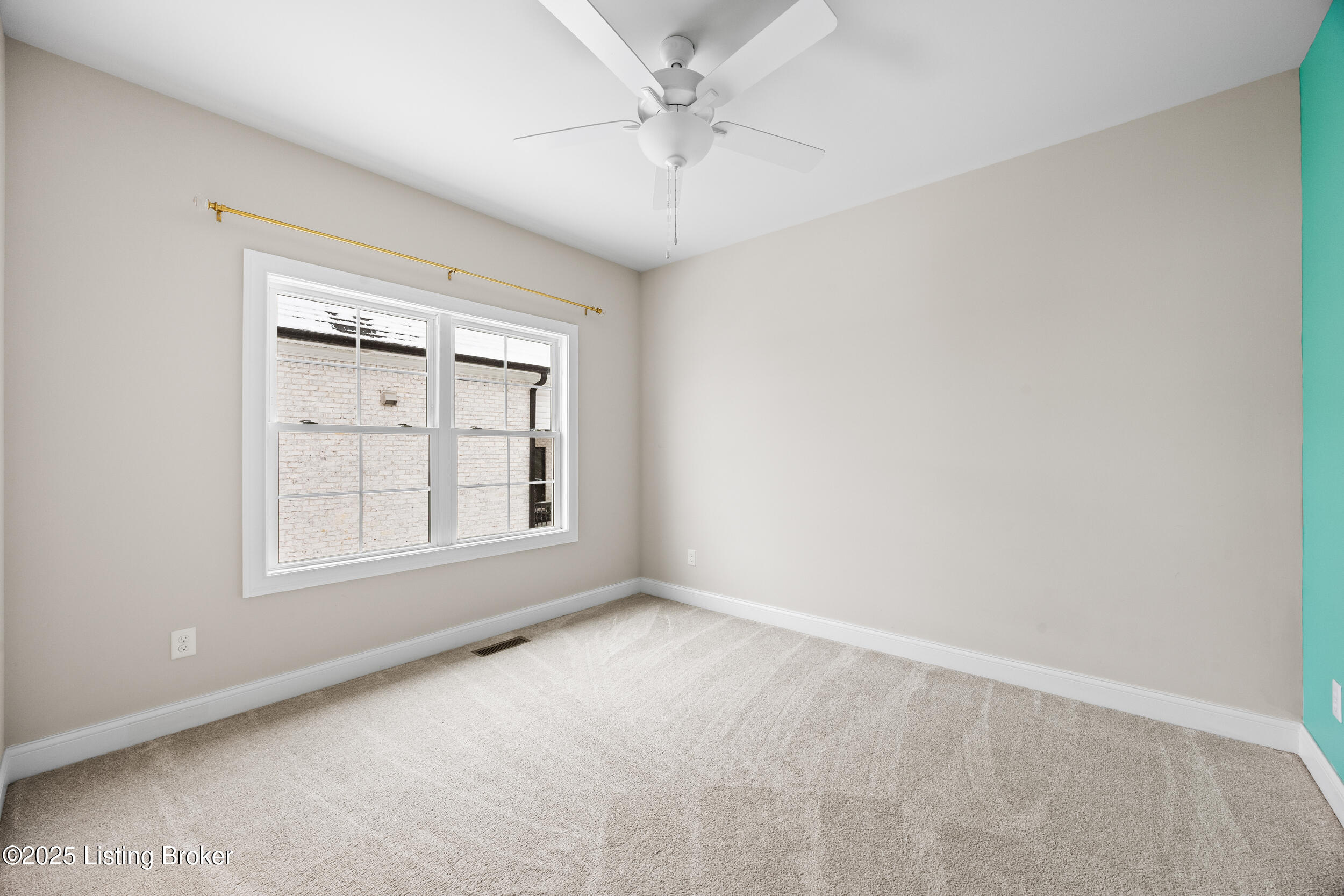 1508 Lincoln Hill Way