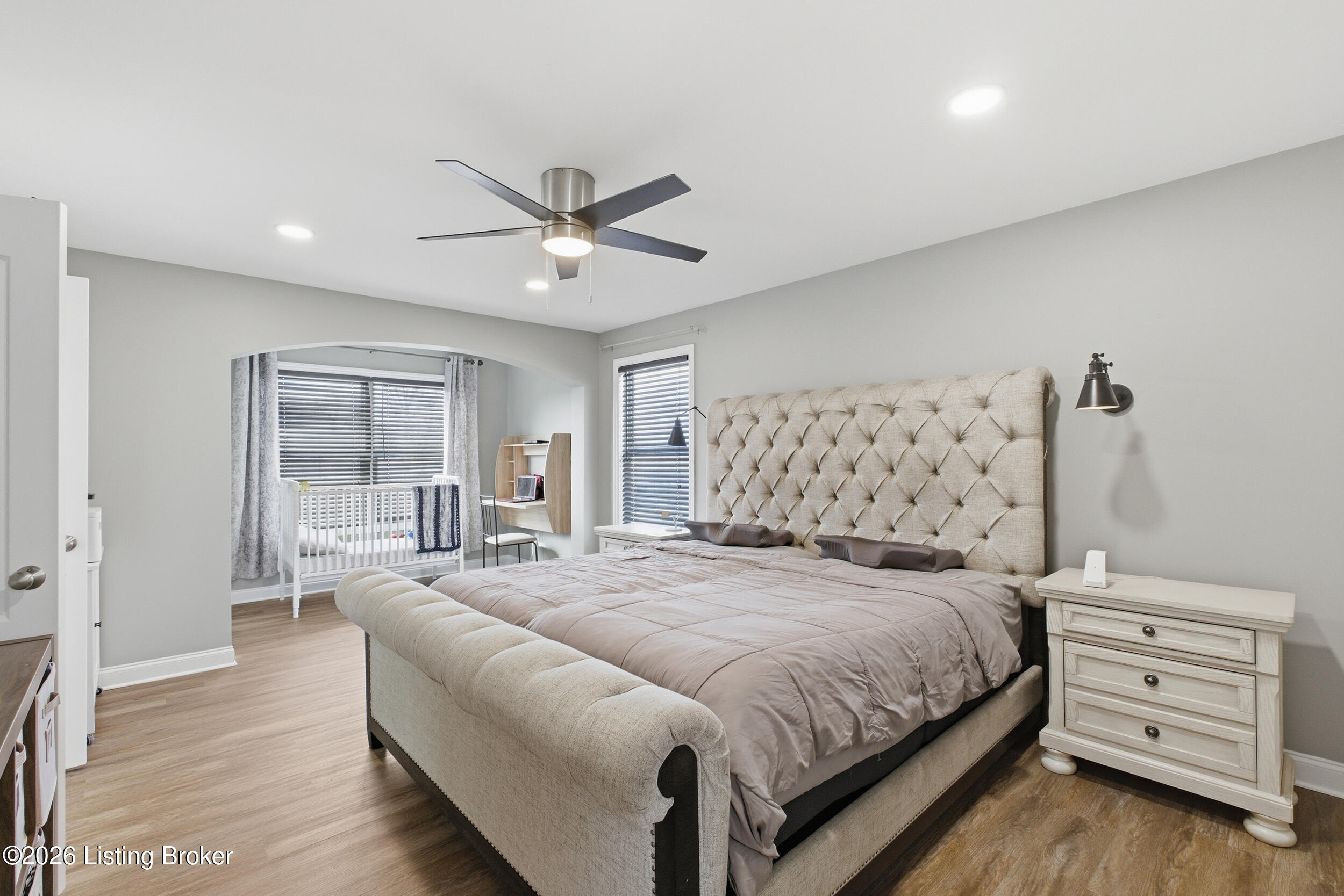 12004 Longview Farm Dr