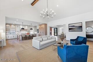 11500 River Beauty Loop