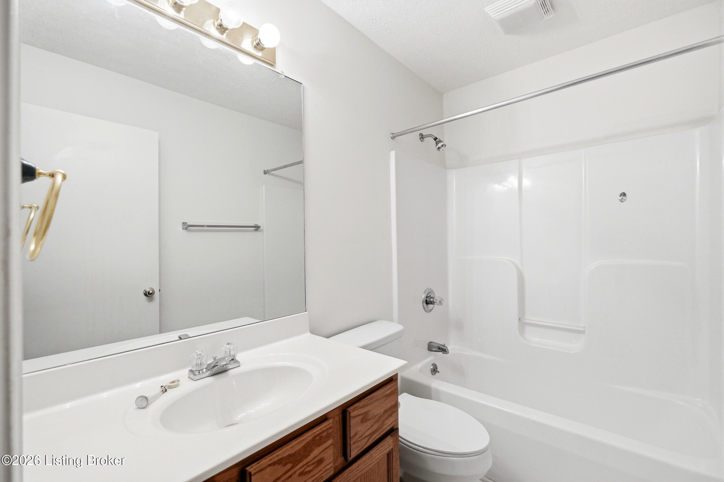 8010 Emerald Green Way