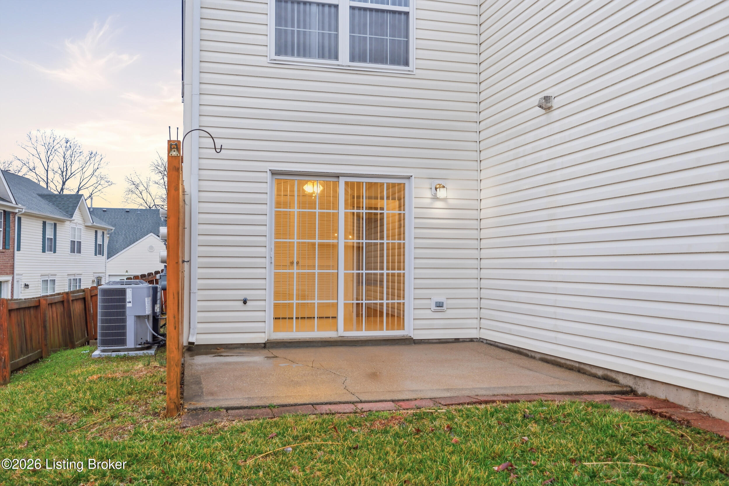 8010 Emerald Green Way