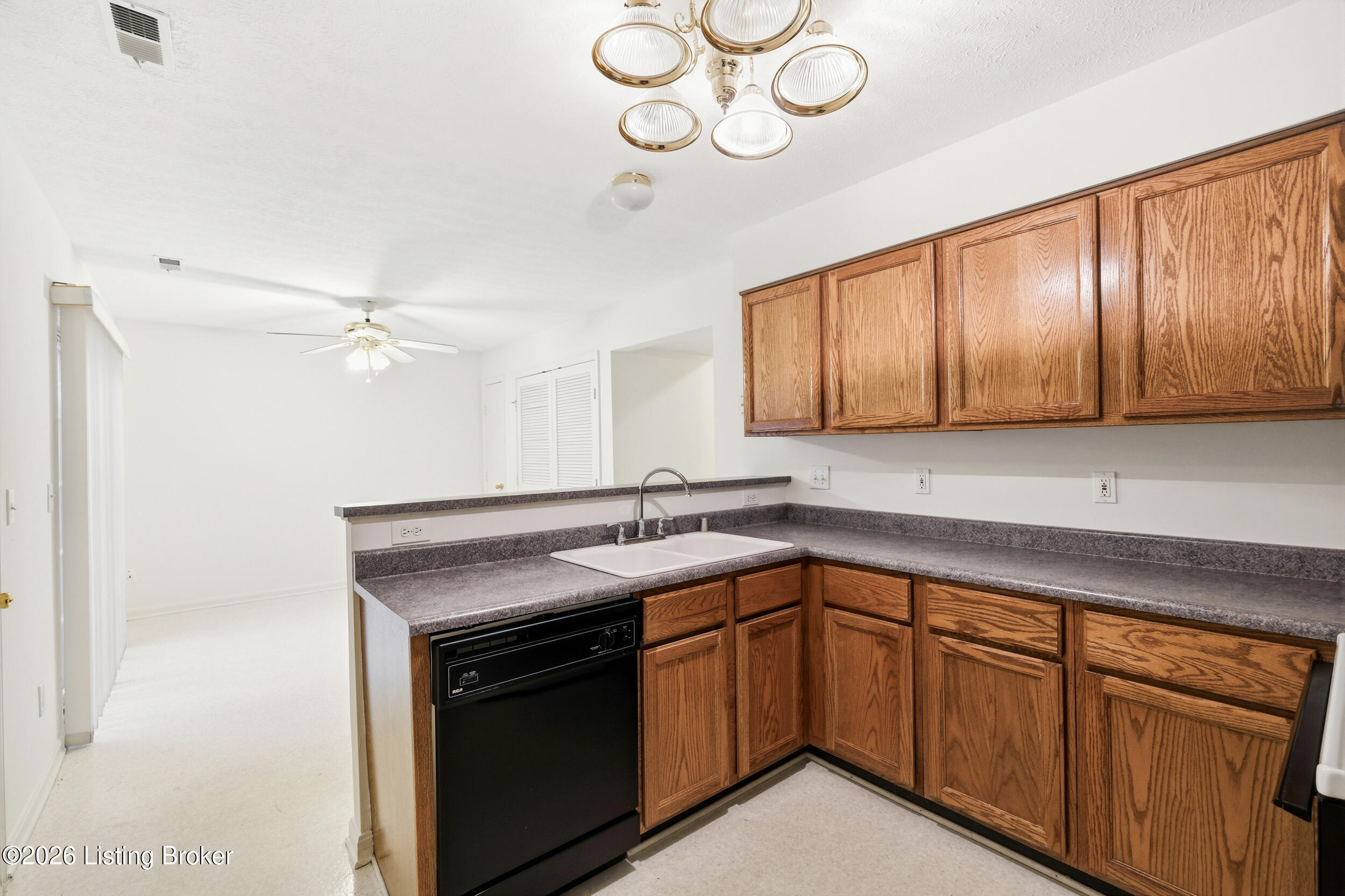 8010 Emerald Green Way