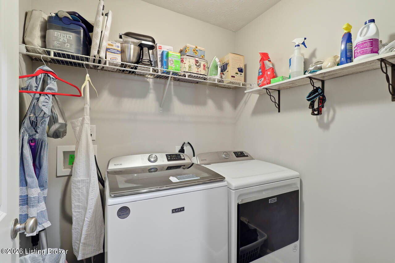 10917 Hidden Trail Ct