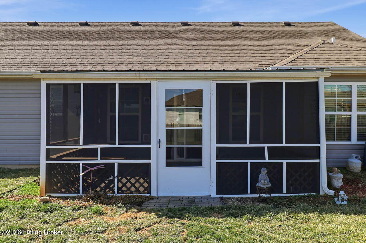 10917 Hidden Trail Ct