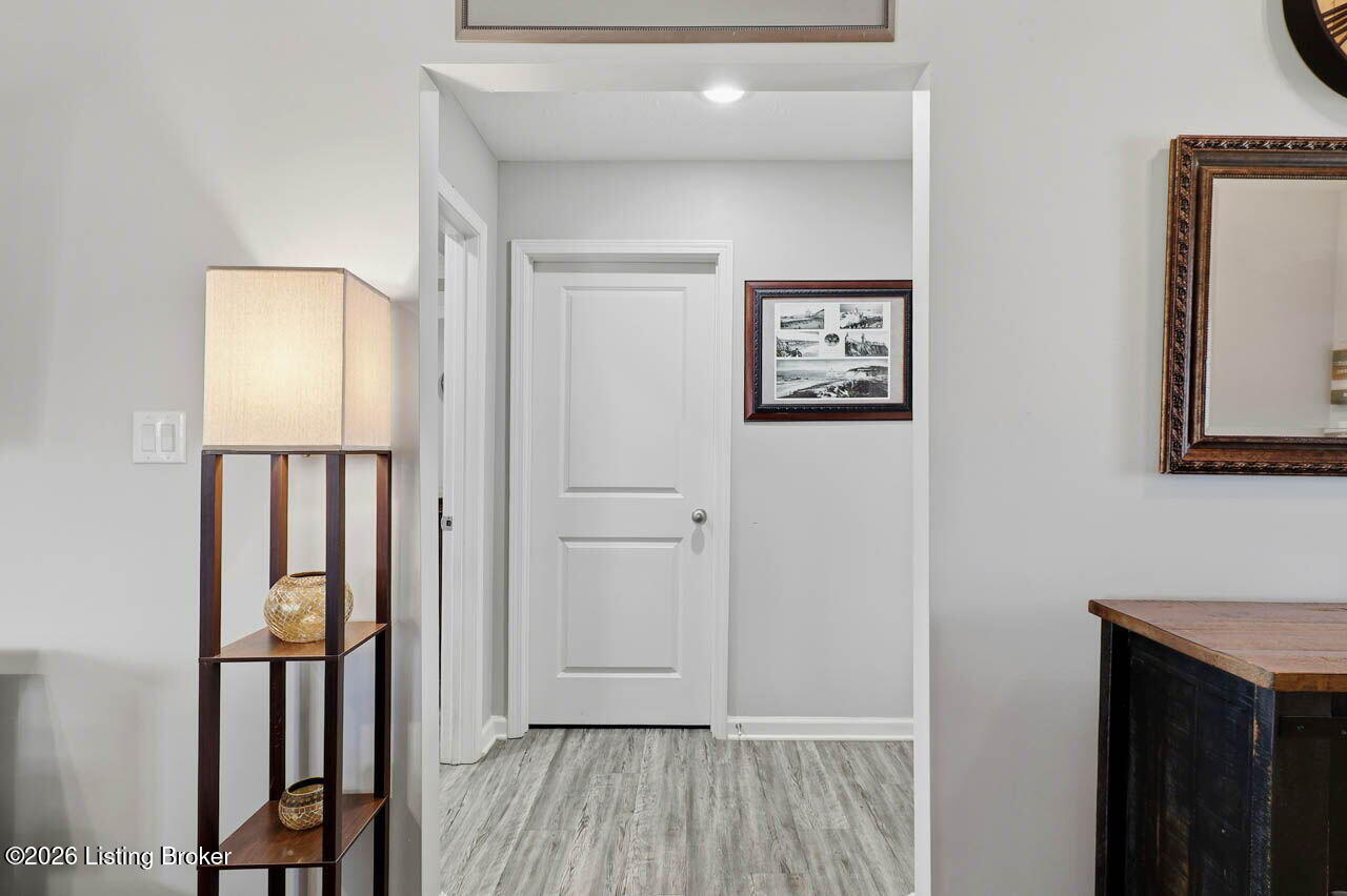 10917 Hidden Trail Ct