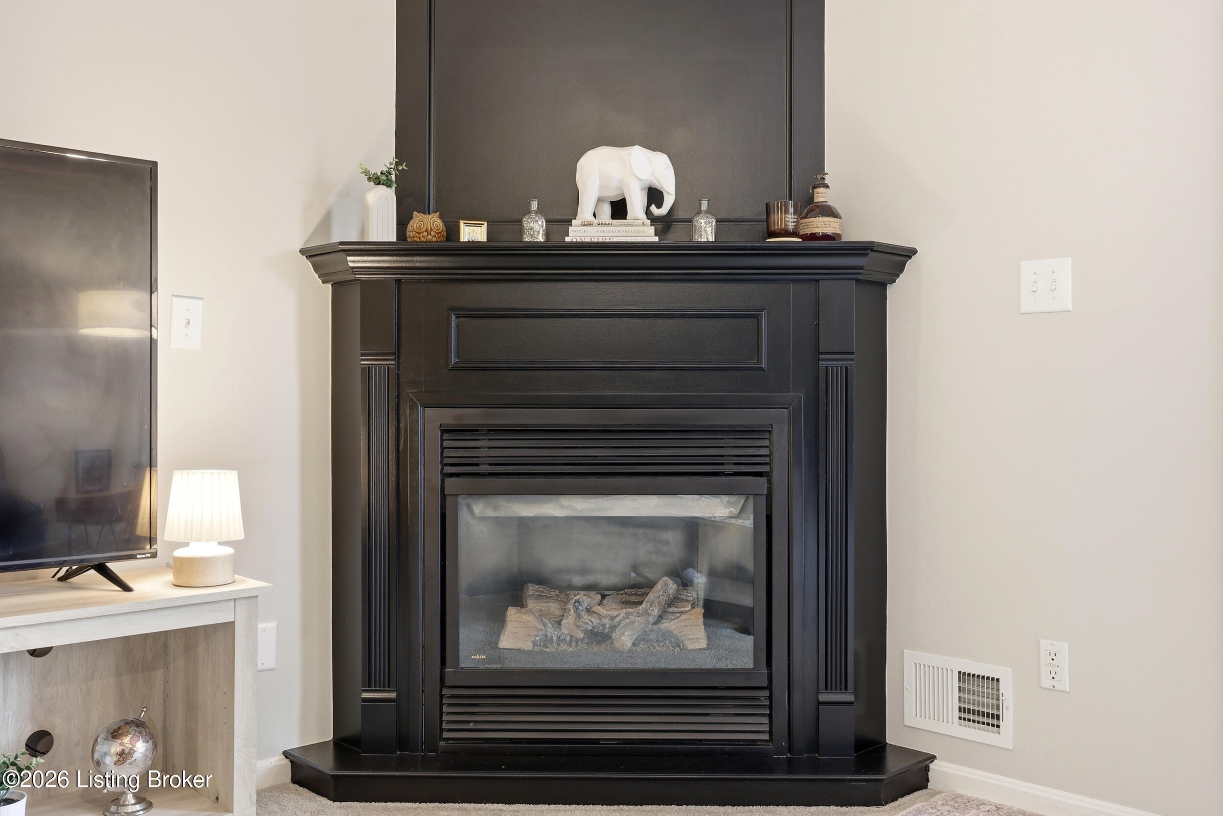 1124 Powerhouse Ln 105