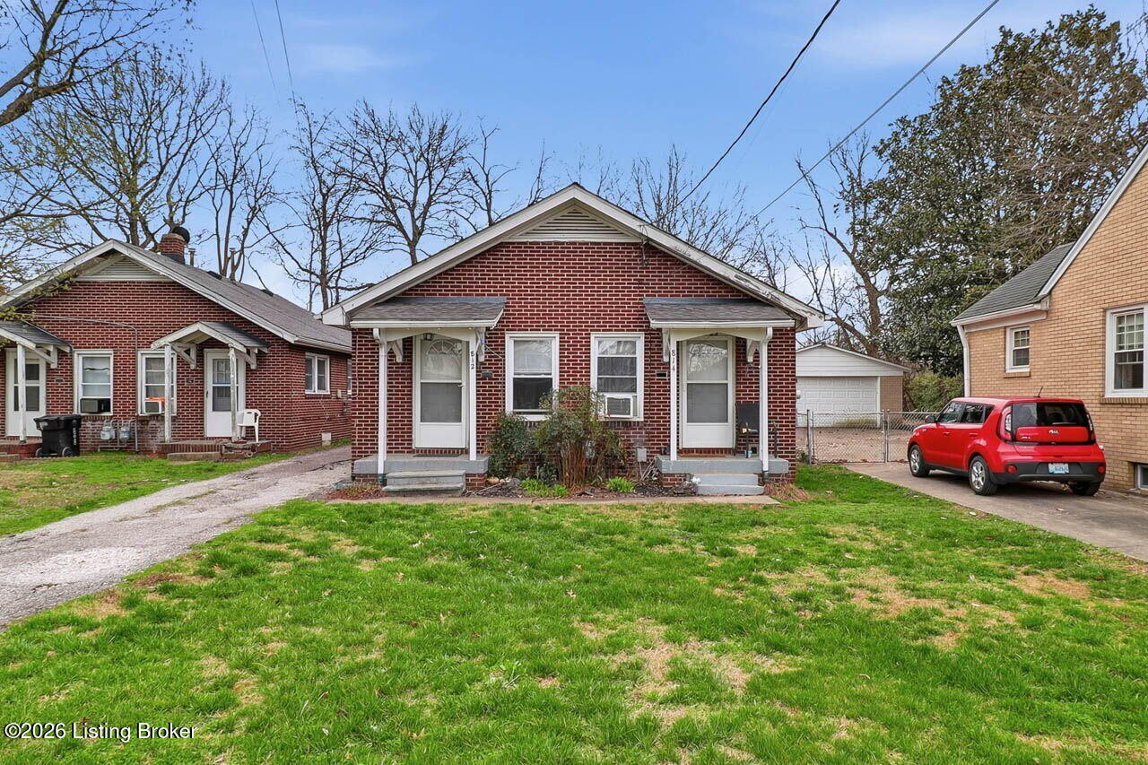 812 Brookline Ave