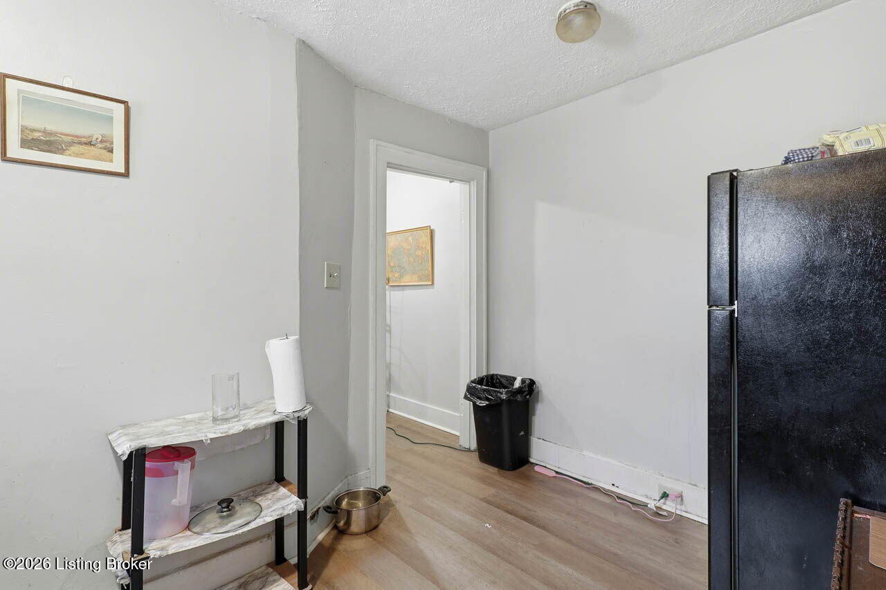 812 Brookline Ave