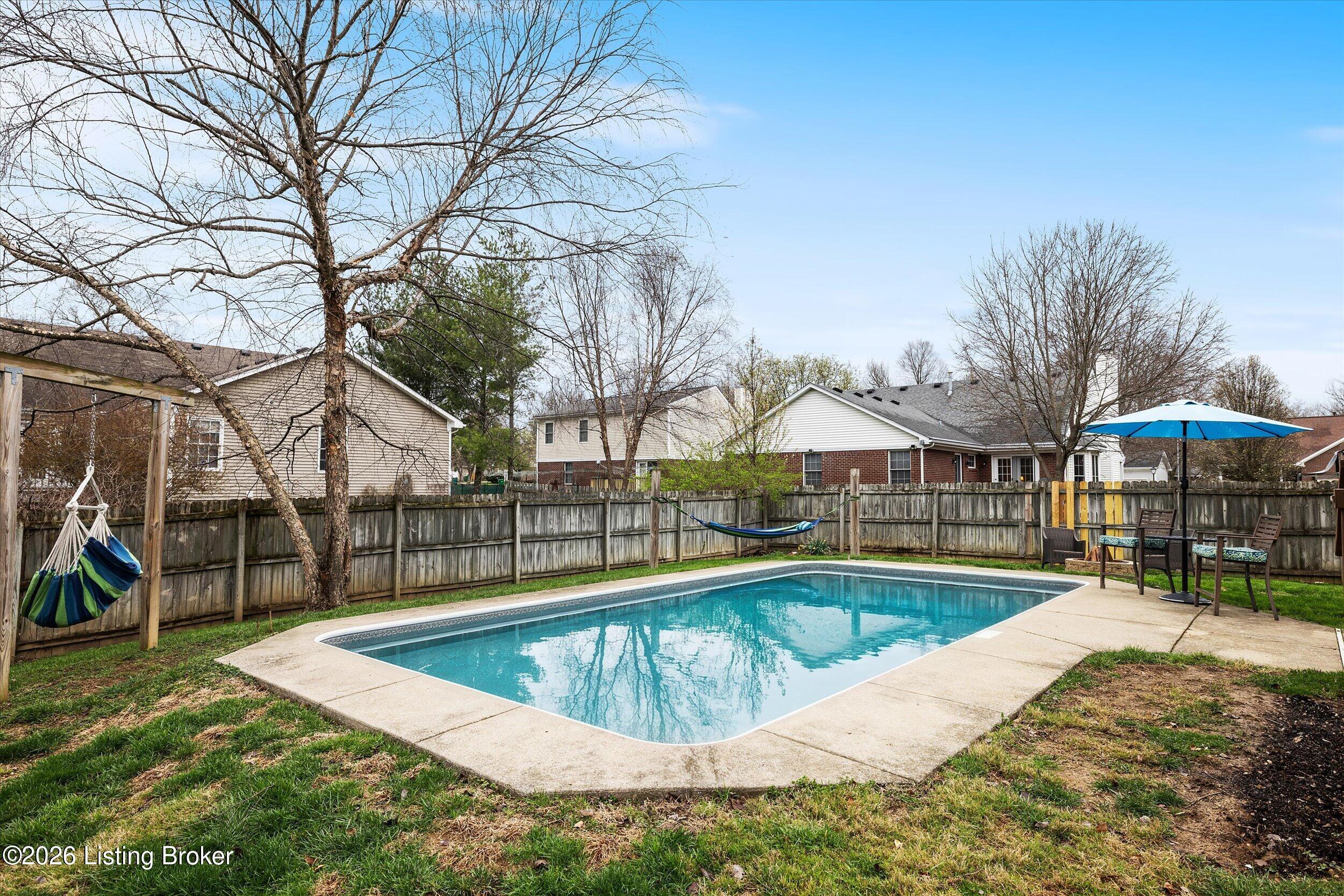 5109 Oakbrook Dr