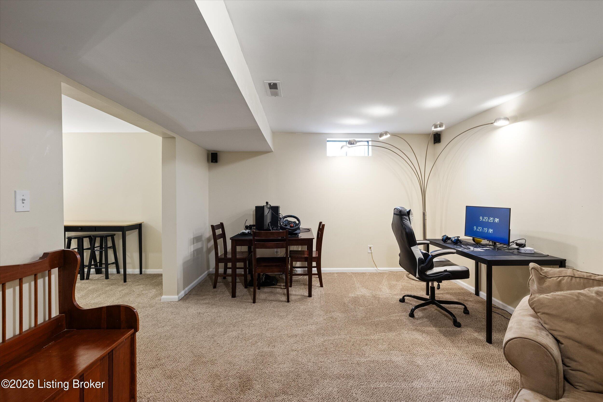 5109 Oakbrook Dr