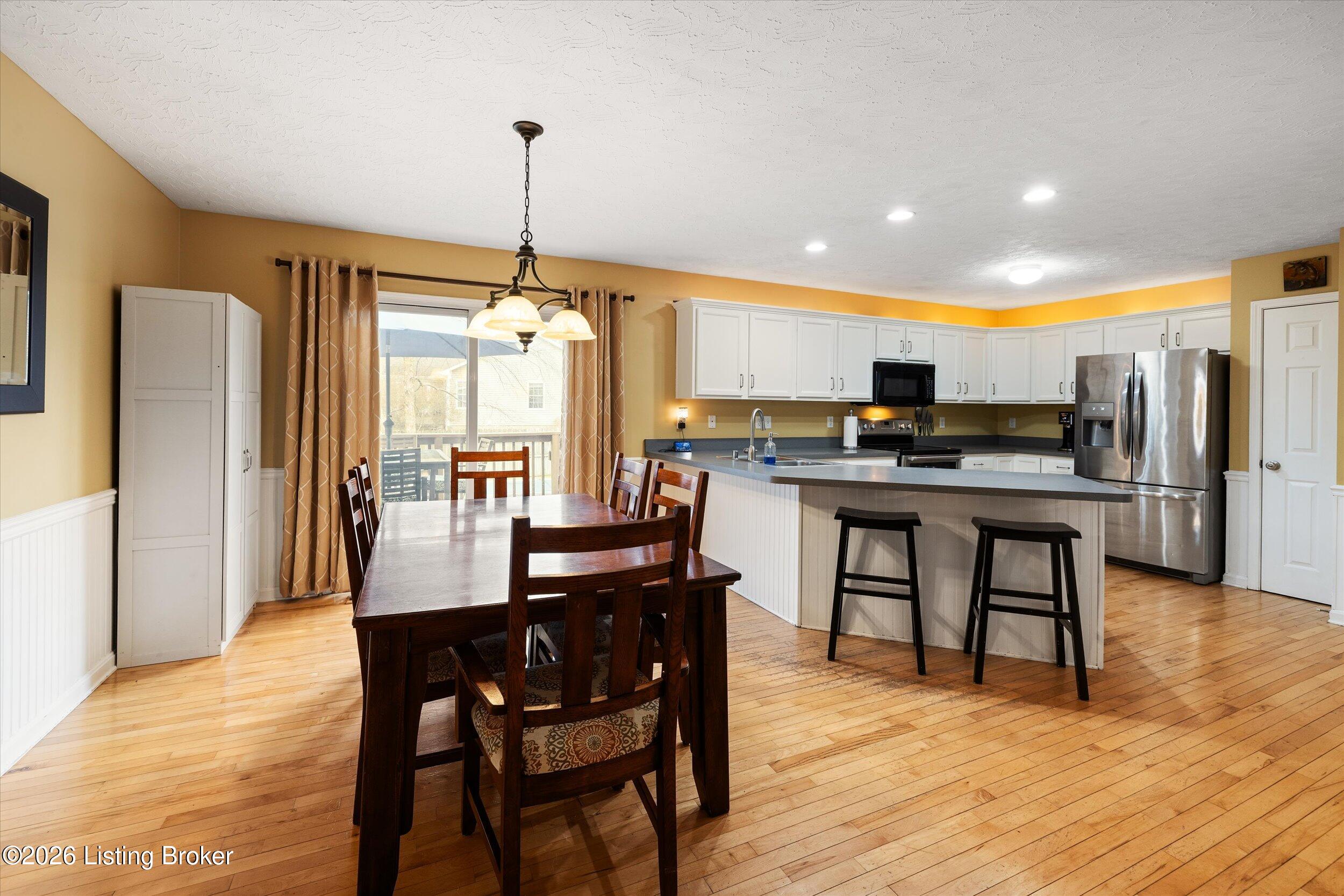 5109 Oakbrook Dr