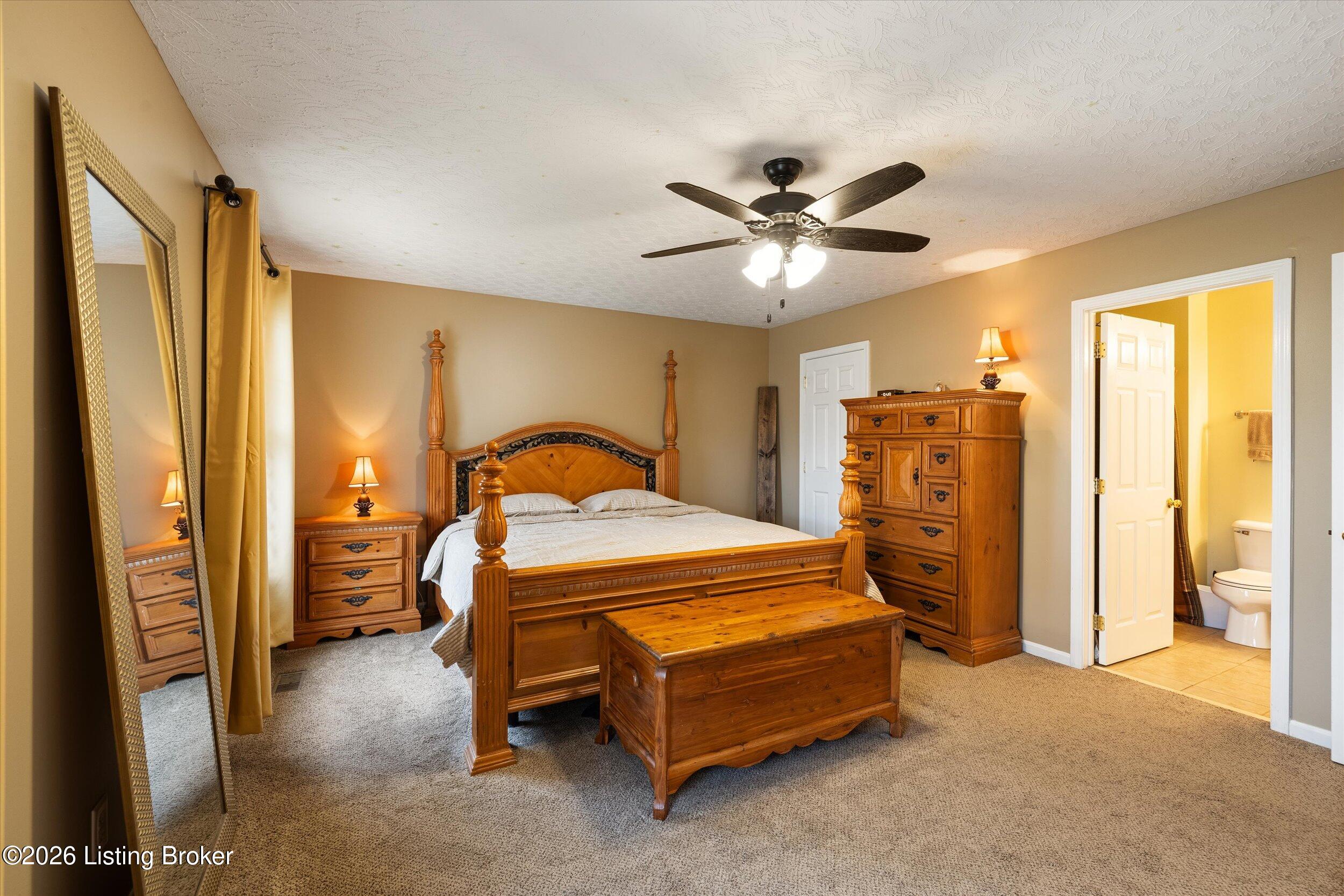 5109 Oakbrook Dr