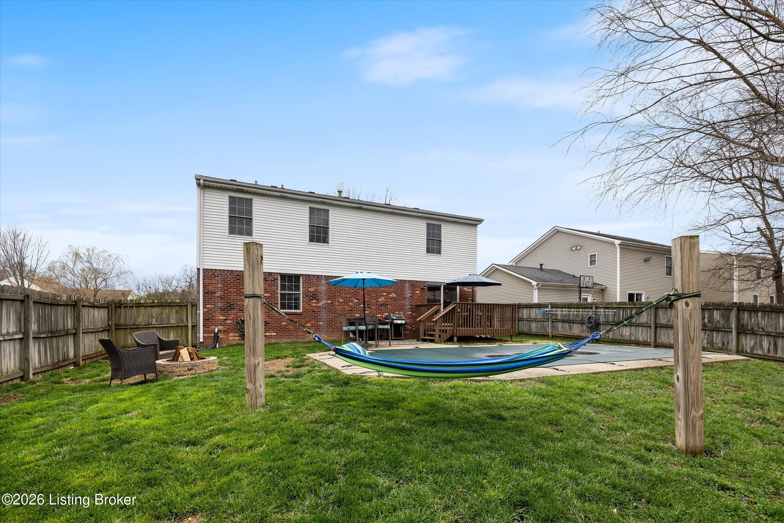 5109 Oakbrook Dr