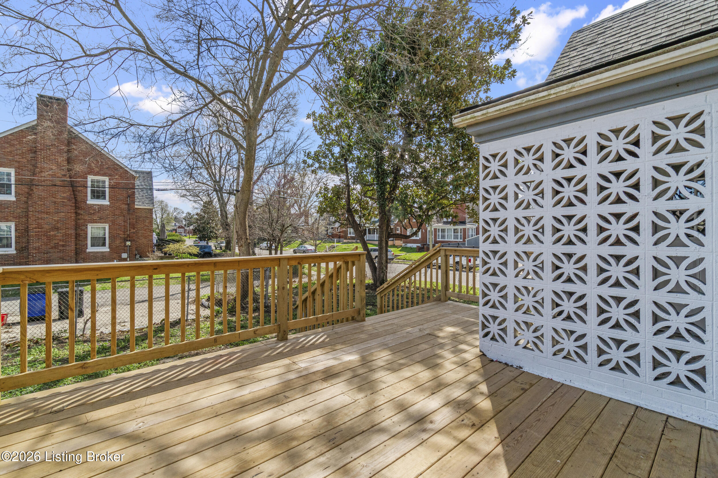 739 Southwestern Pkwy