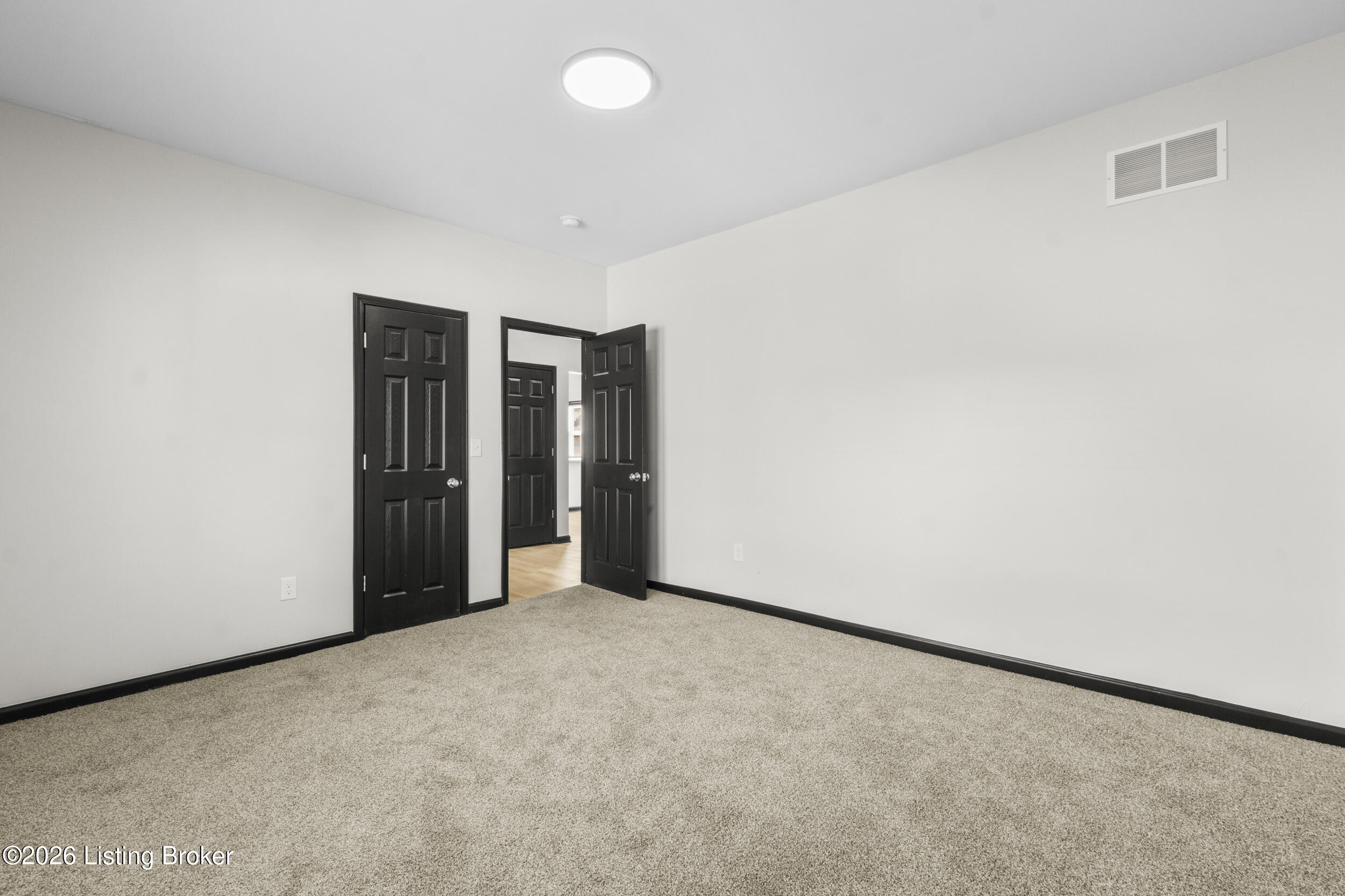 739 Southwestern Pkwy