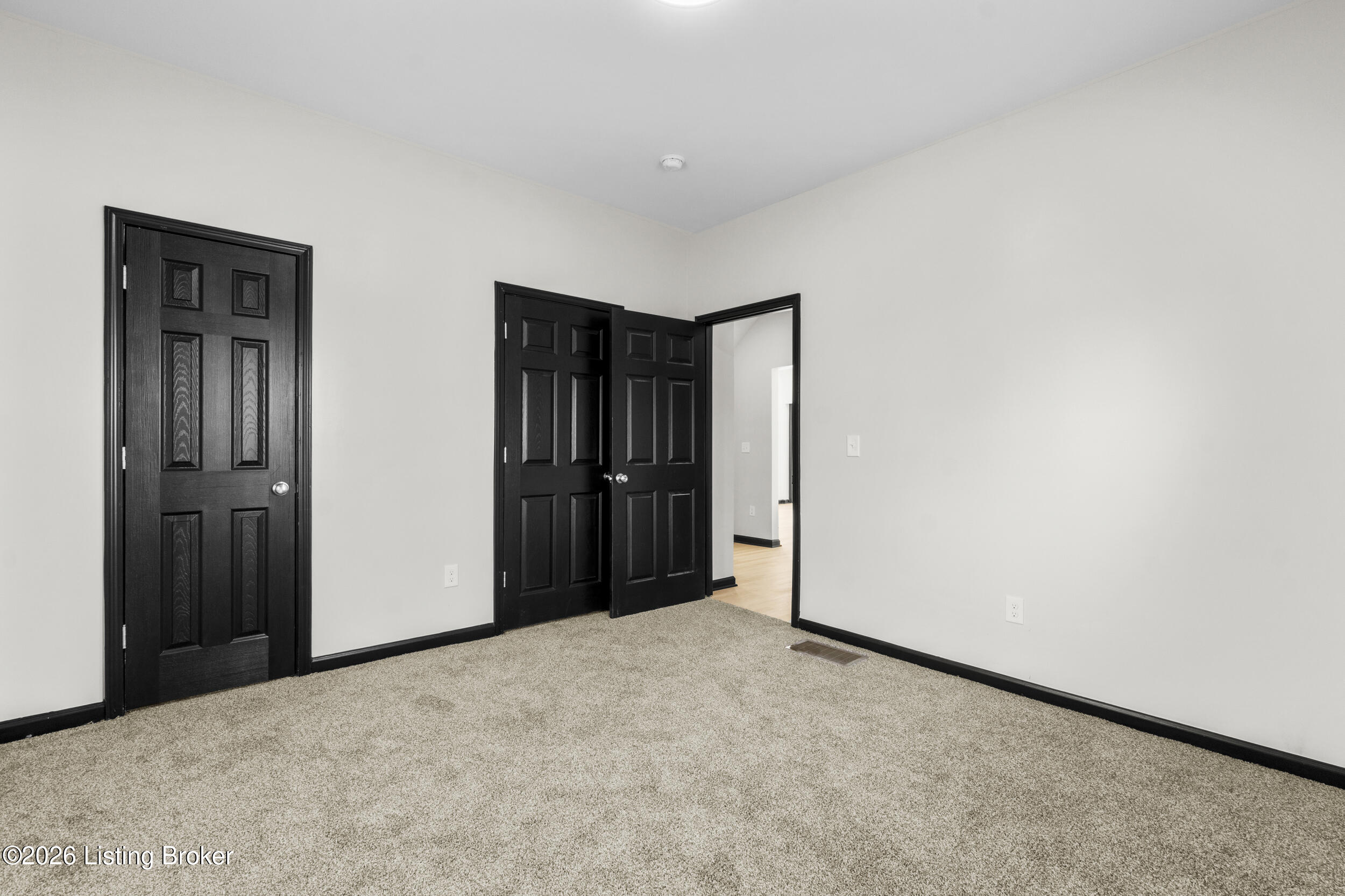 739 Southwestern Pkwy