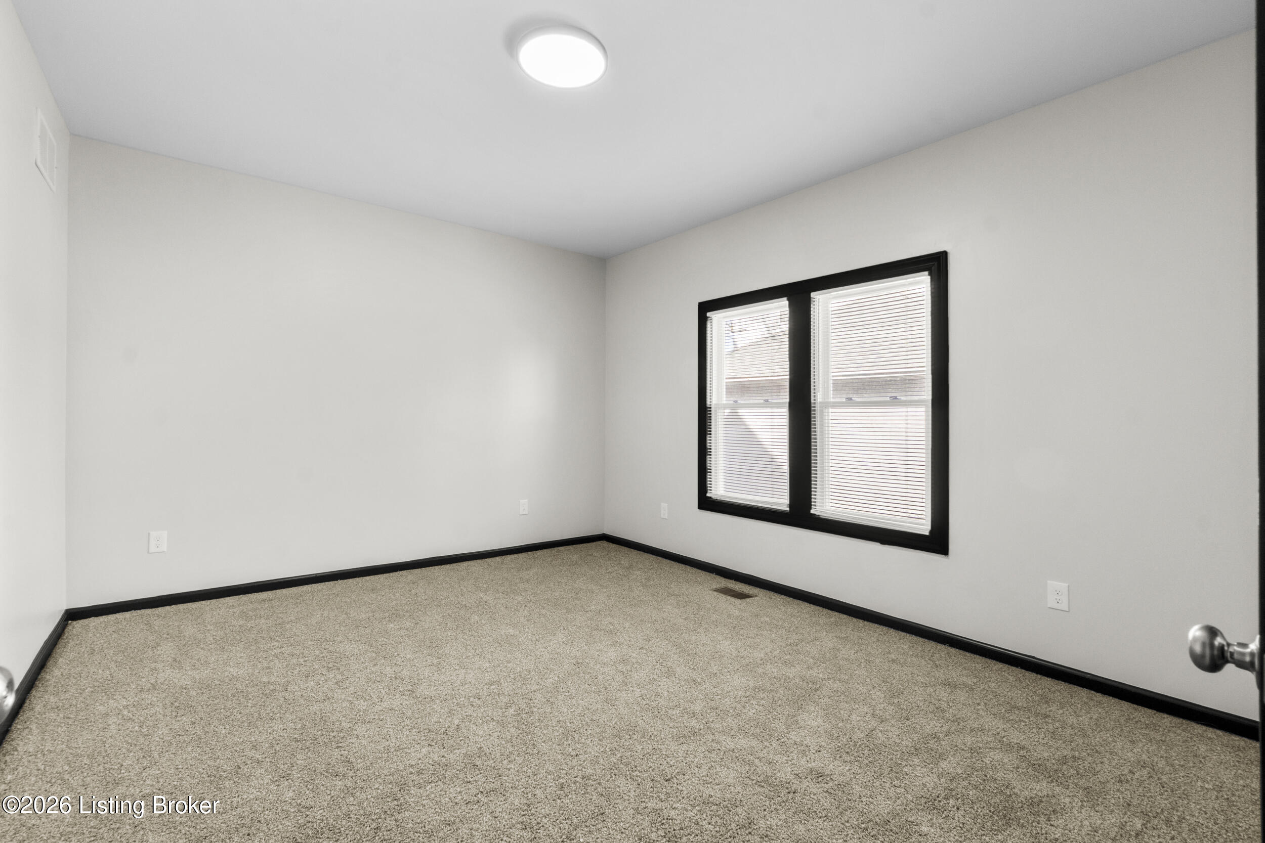 739 Southwestern Pkwy