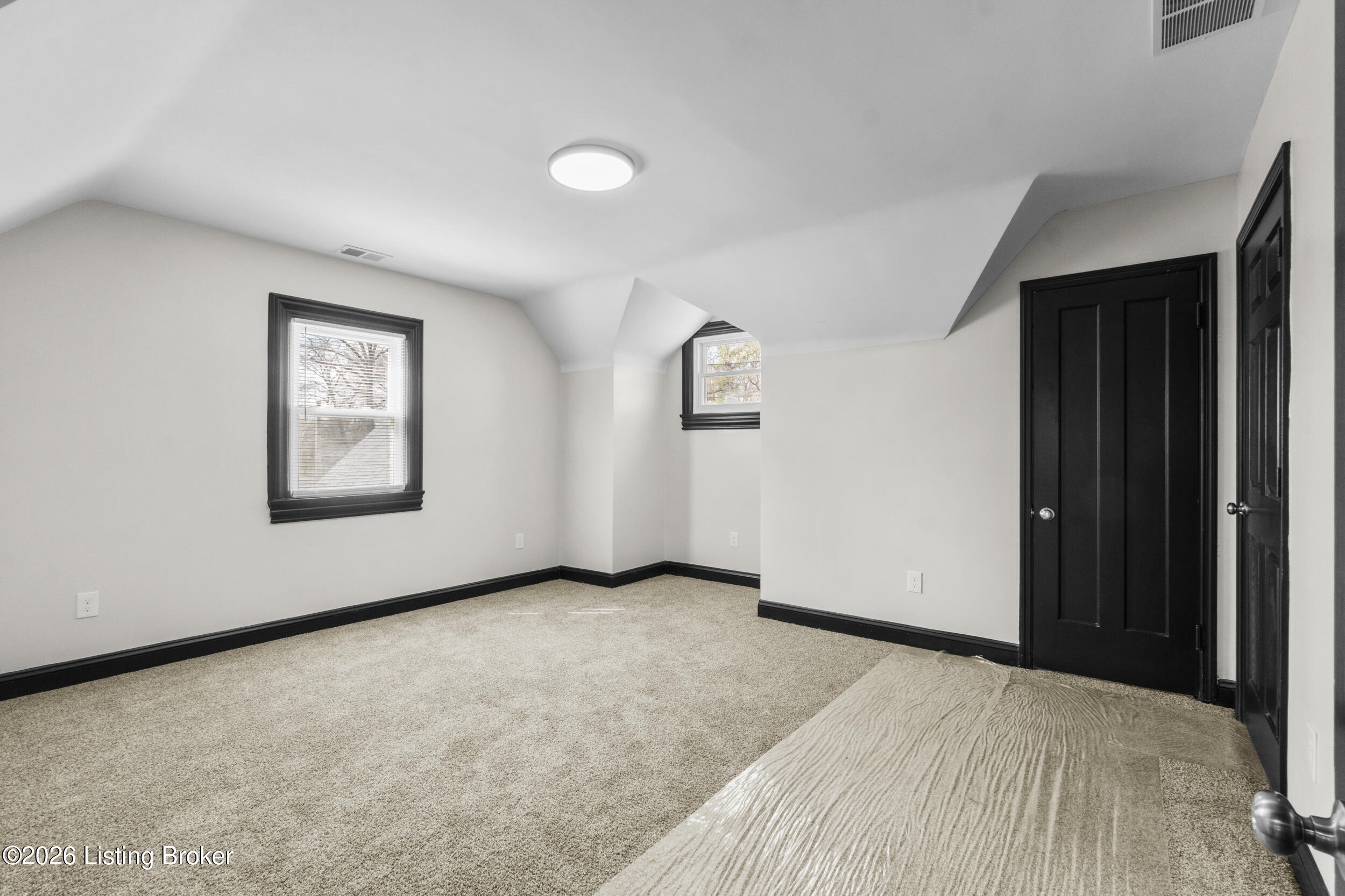 739 Southwestern Pkwy