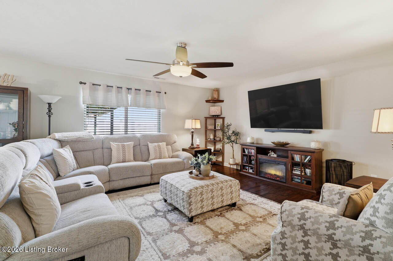 11116 Remembrance Ln