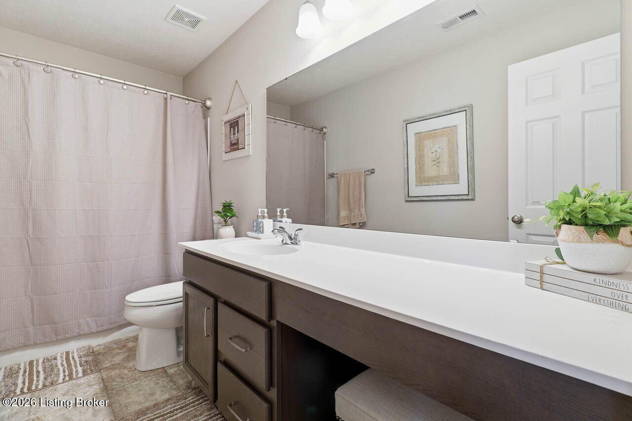 11116 Remembrance Ln