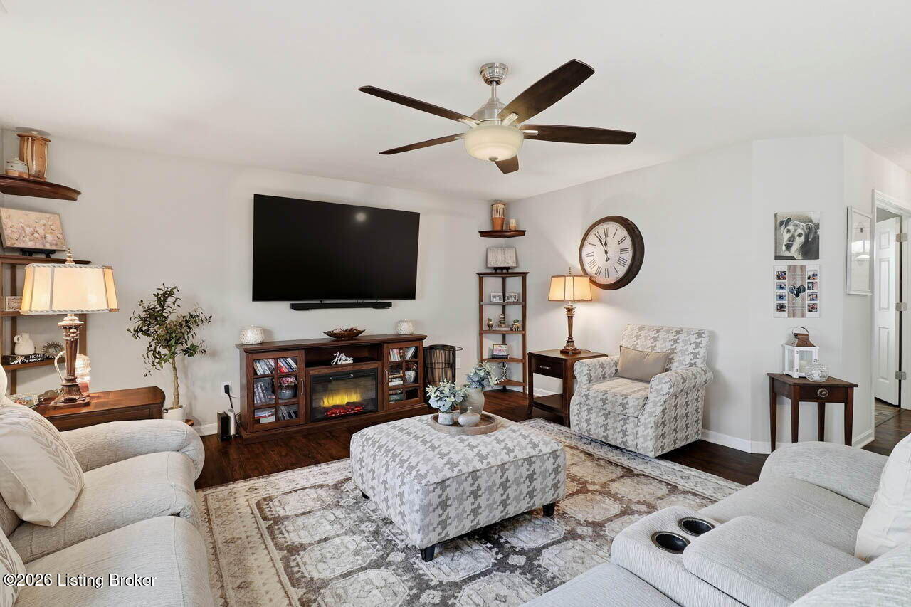 11116 Remembrance Ln