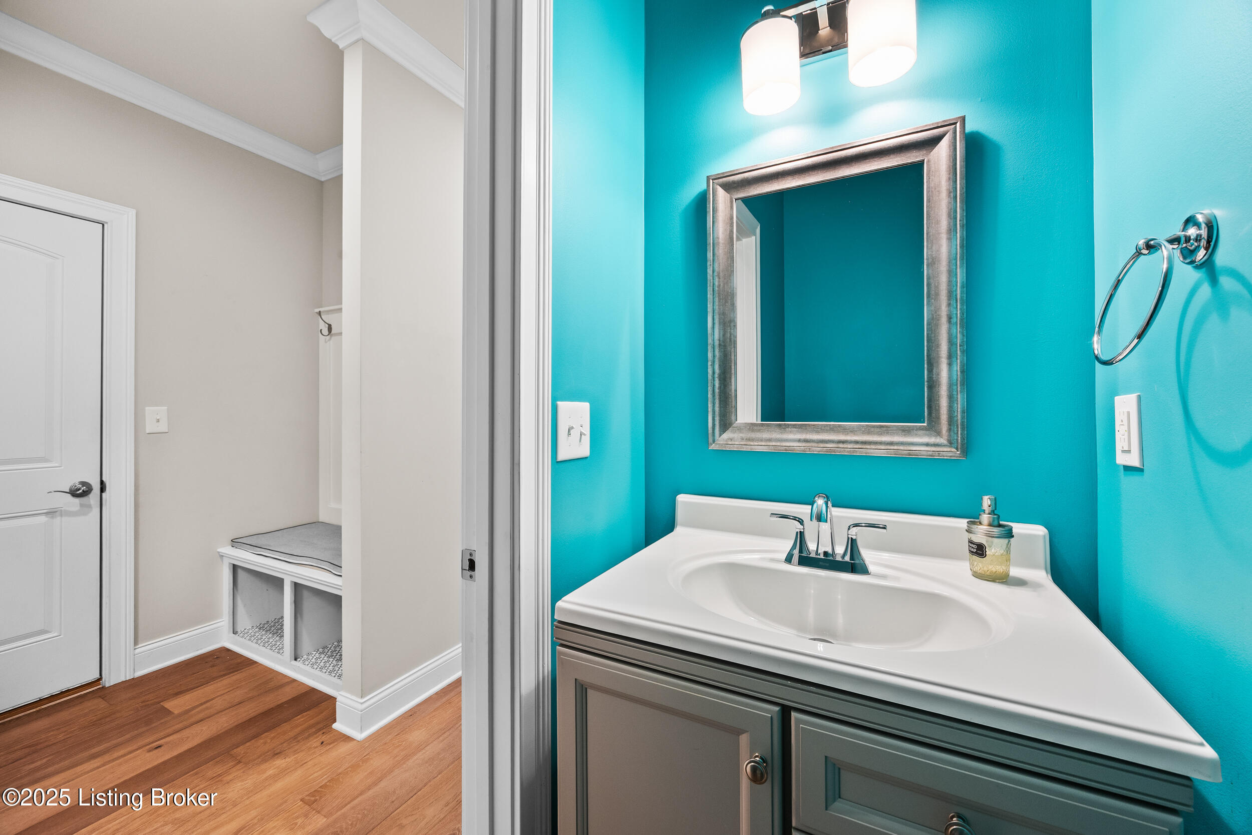 1508 Lincoln Hill Way