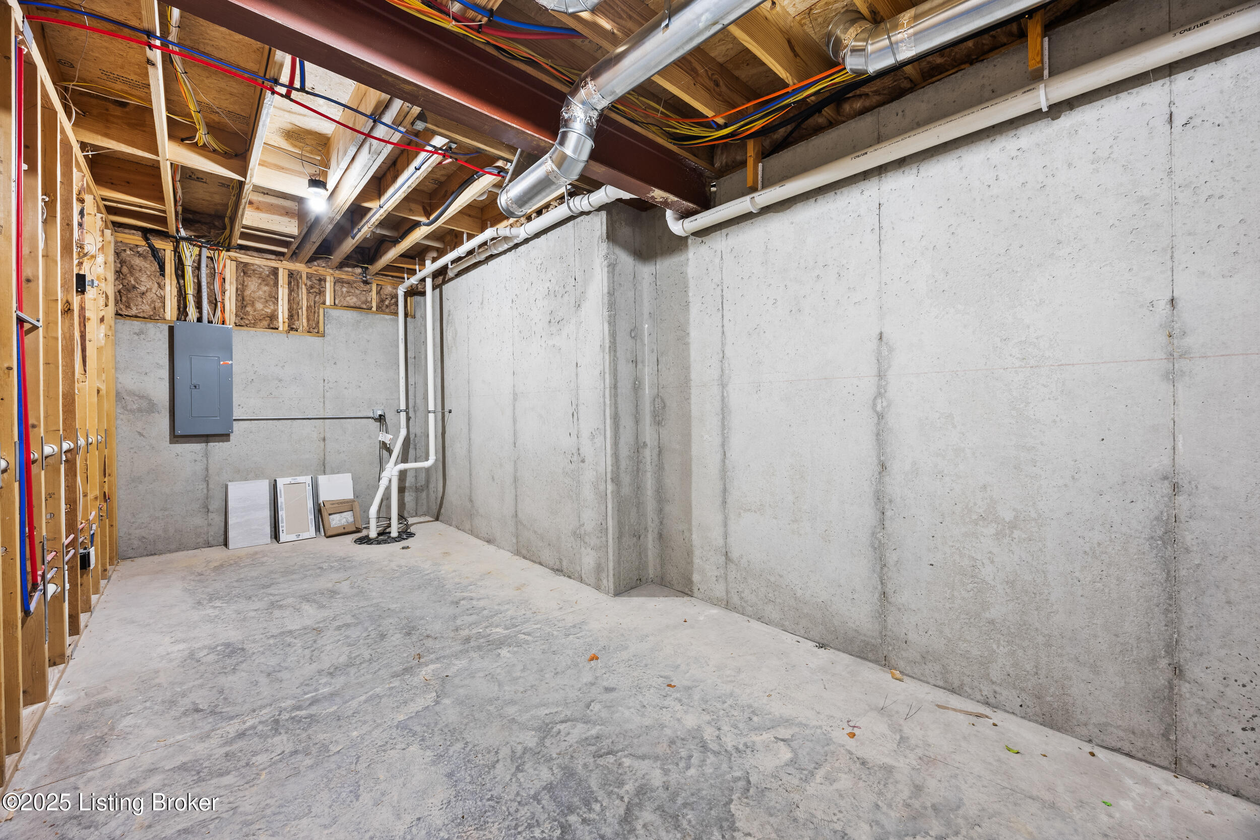 1508 Lincoln Hill Way