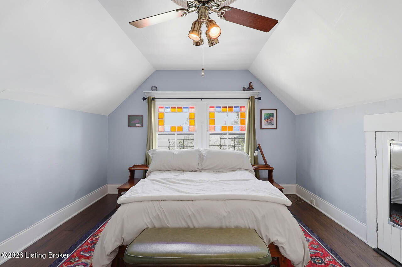 1428 E Breckinridge St