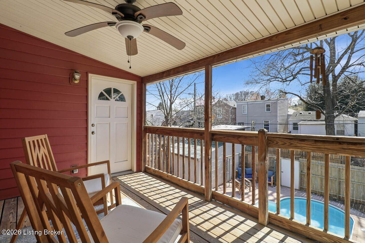 1428 E Breckinridge St