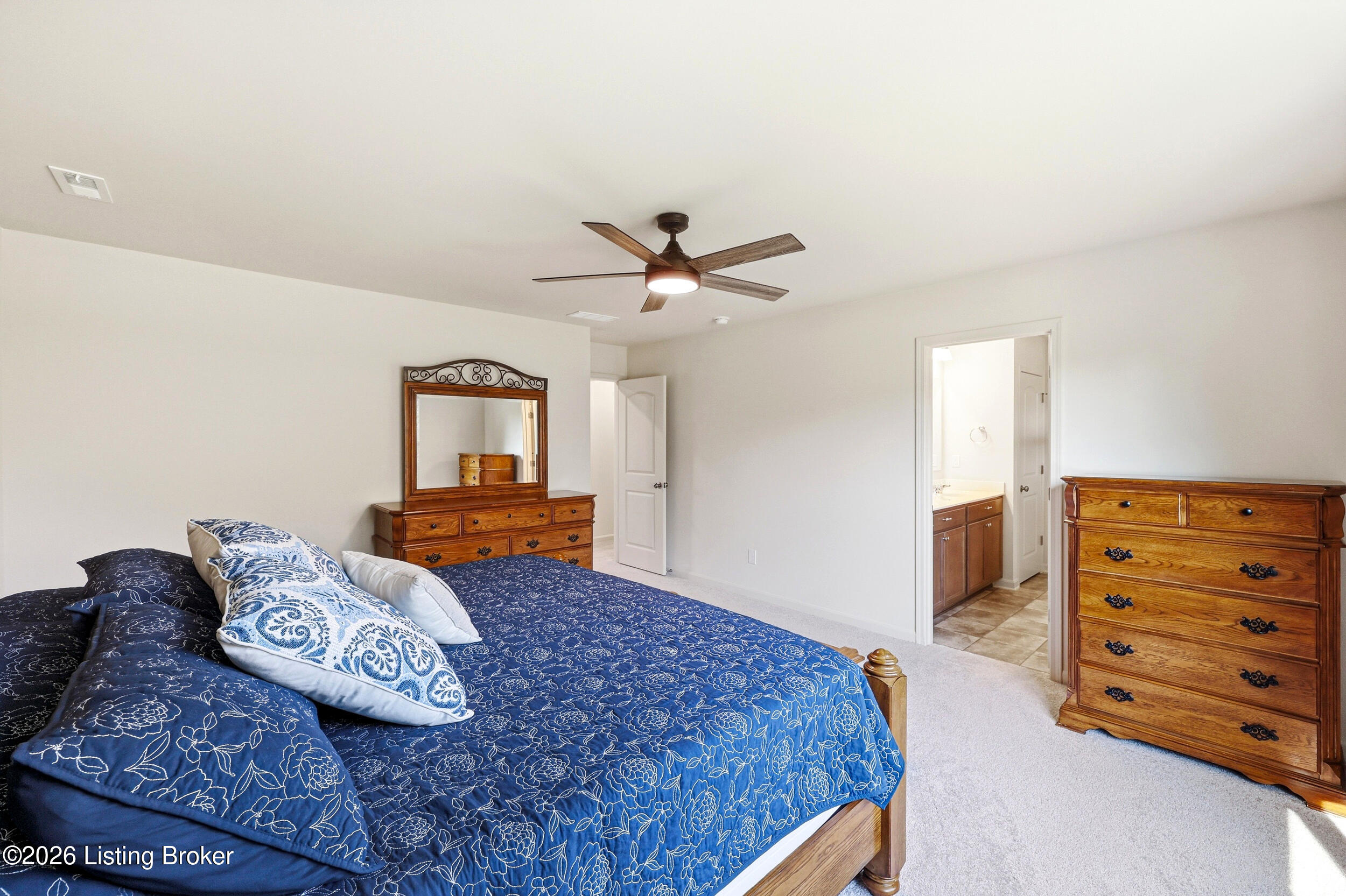 4603 Golden Eagle Dr