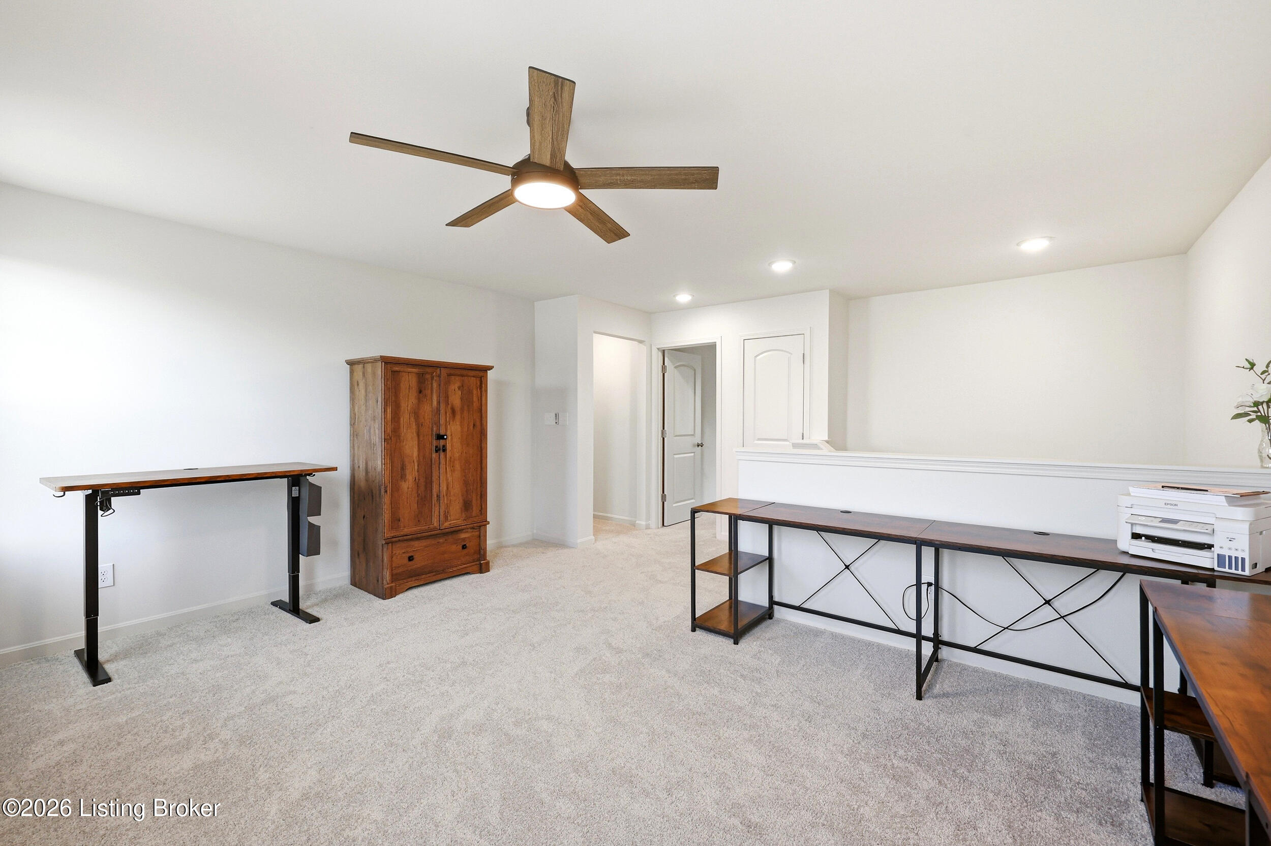 4603 Golden Eagle Dr