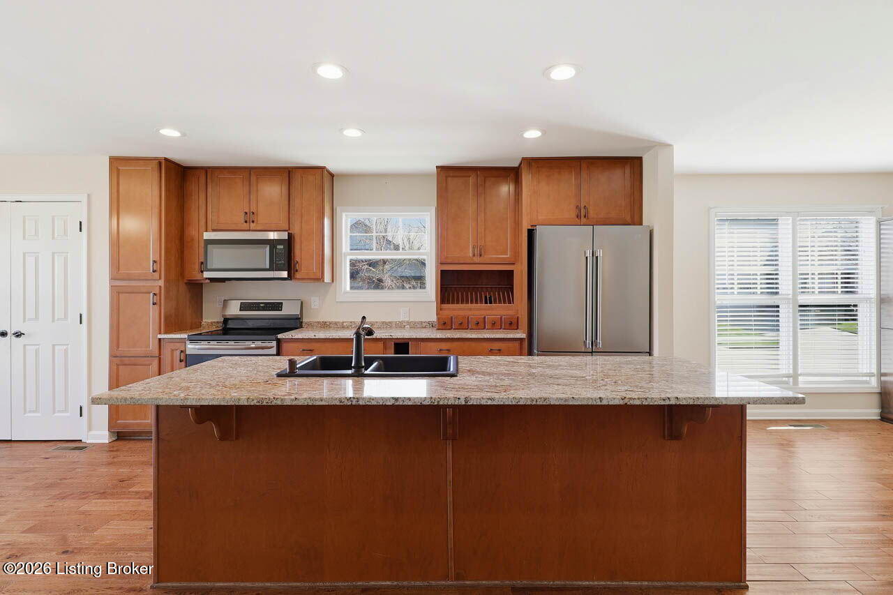 11200 Hammond Dr